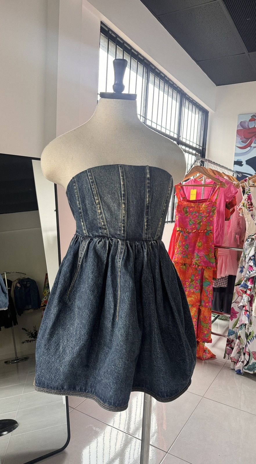 Designer × Marc Jacobs MARC Jacobs mini denim dress Size XS / US 0-2 / IT 36-38 - 2 Thumbnail
