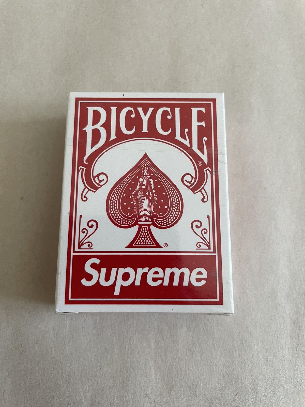 Supreme Supreme X Bicycle Mini Playing Card Deck Size ONE SIZE - 1 Thumbnail