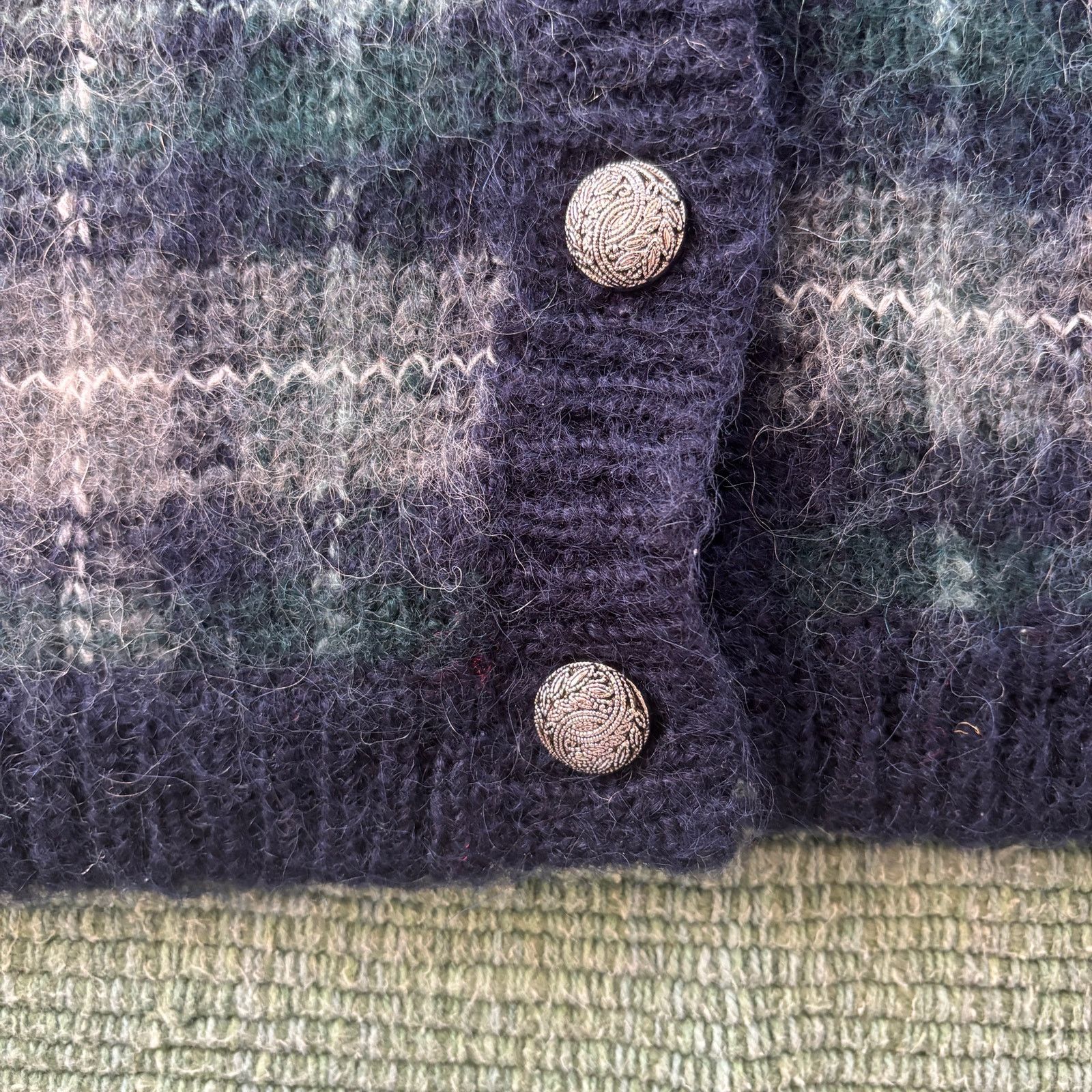 Vintage Vintage 90s/Y2K Christopher & Banks Wool Plaid Cardigan Size L / US 10 / IT 46 - 5 Thumbnail