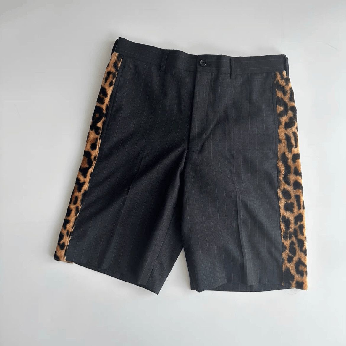 Comme des Garcons Homme Plus Sz S Comme Des Garcons Homme Plus Leopard Side Shirts-2508 Size US 30 / EU 46 - 1 Thumbnail