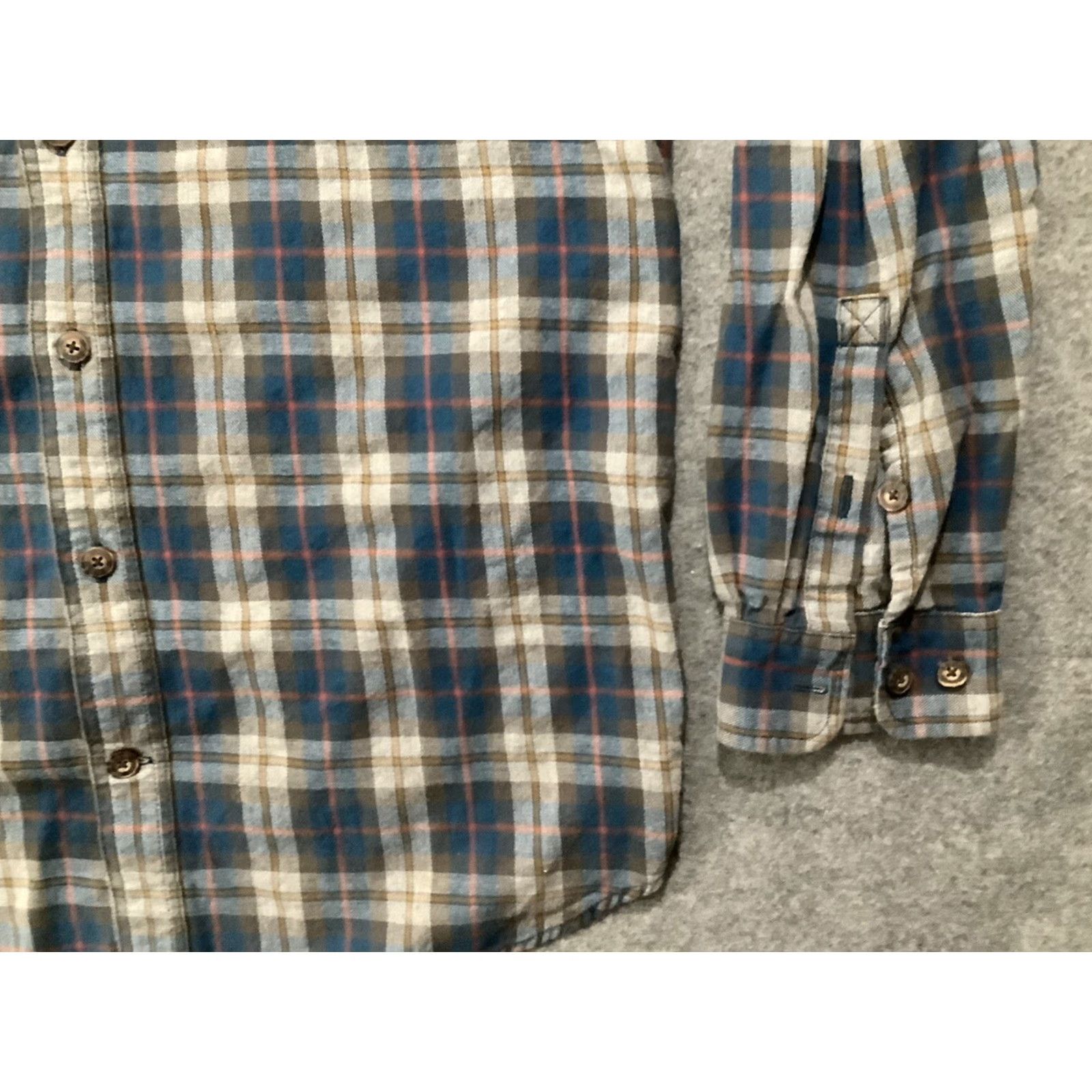 Vintage Duluth Button Up Shirt Mens Large Blue Check Relaxed Fit Casual Long Sleeve Shirt Size US L / EU 52-54 / 3 - 4 Thumbnail