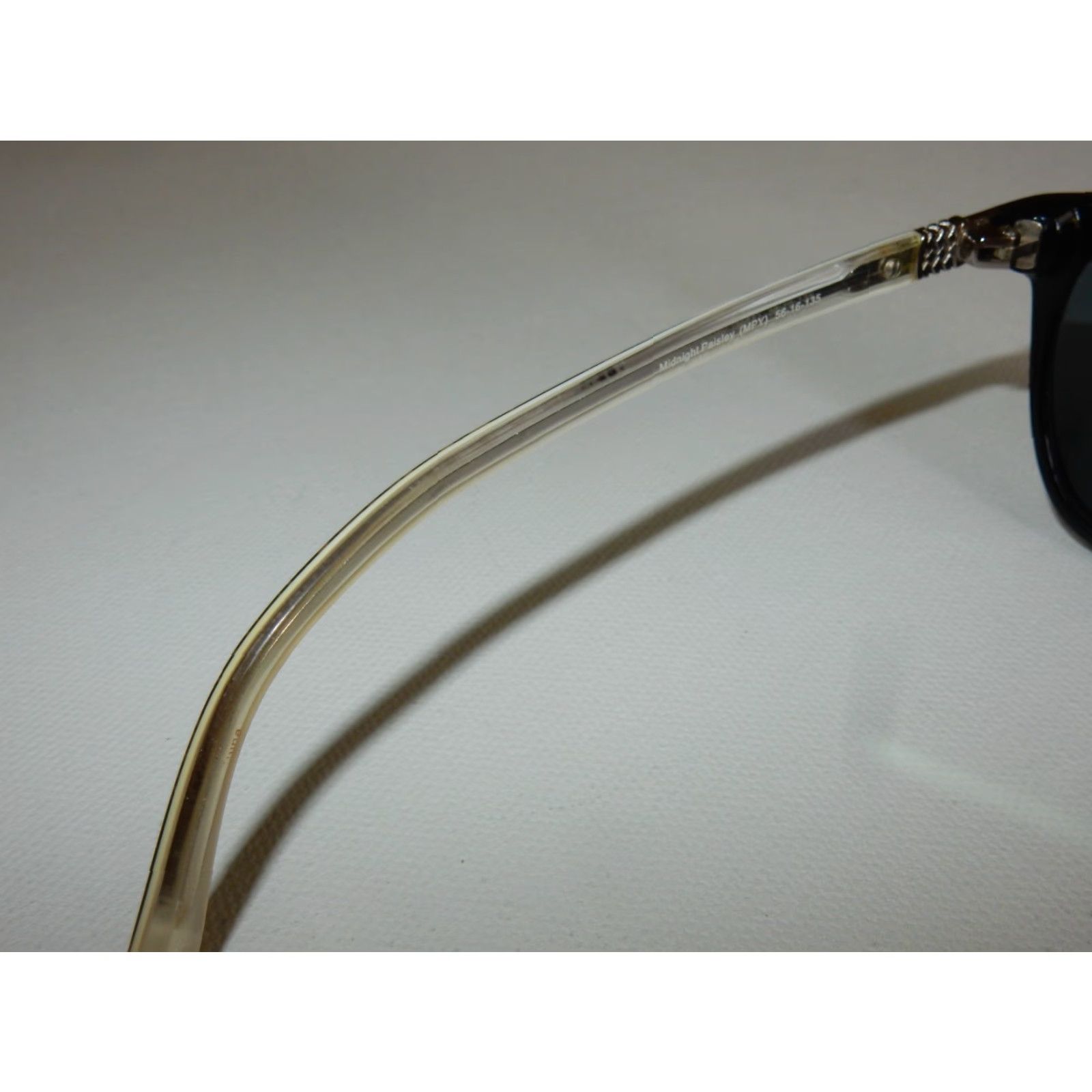 Vera Bradley VINTAGE Vera Bradley Sunglasses Frames Only 54[]18 135 Black Women Size ONE SIZE - 4 Thumbnail