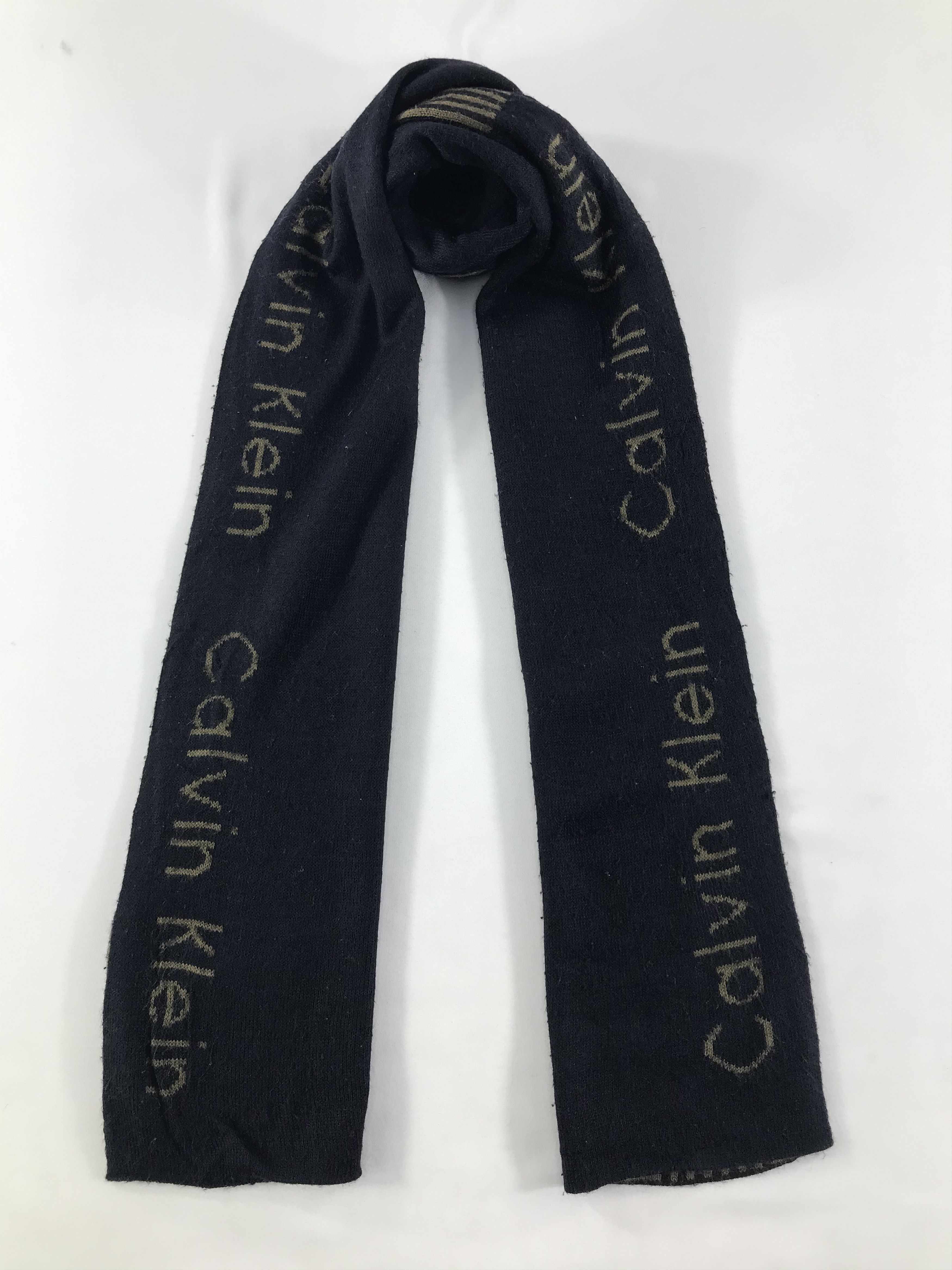Calvin Klein Calvin Klein Scarf / Muffler / Neckwear - WW2323 Size ONE SIZE - 1 Thumbnail