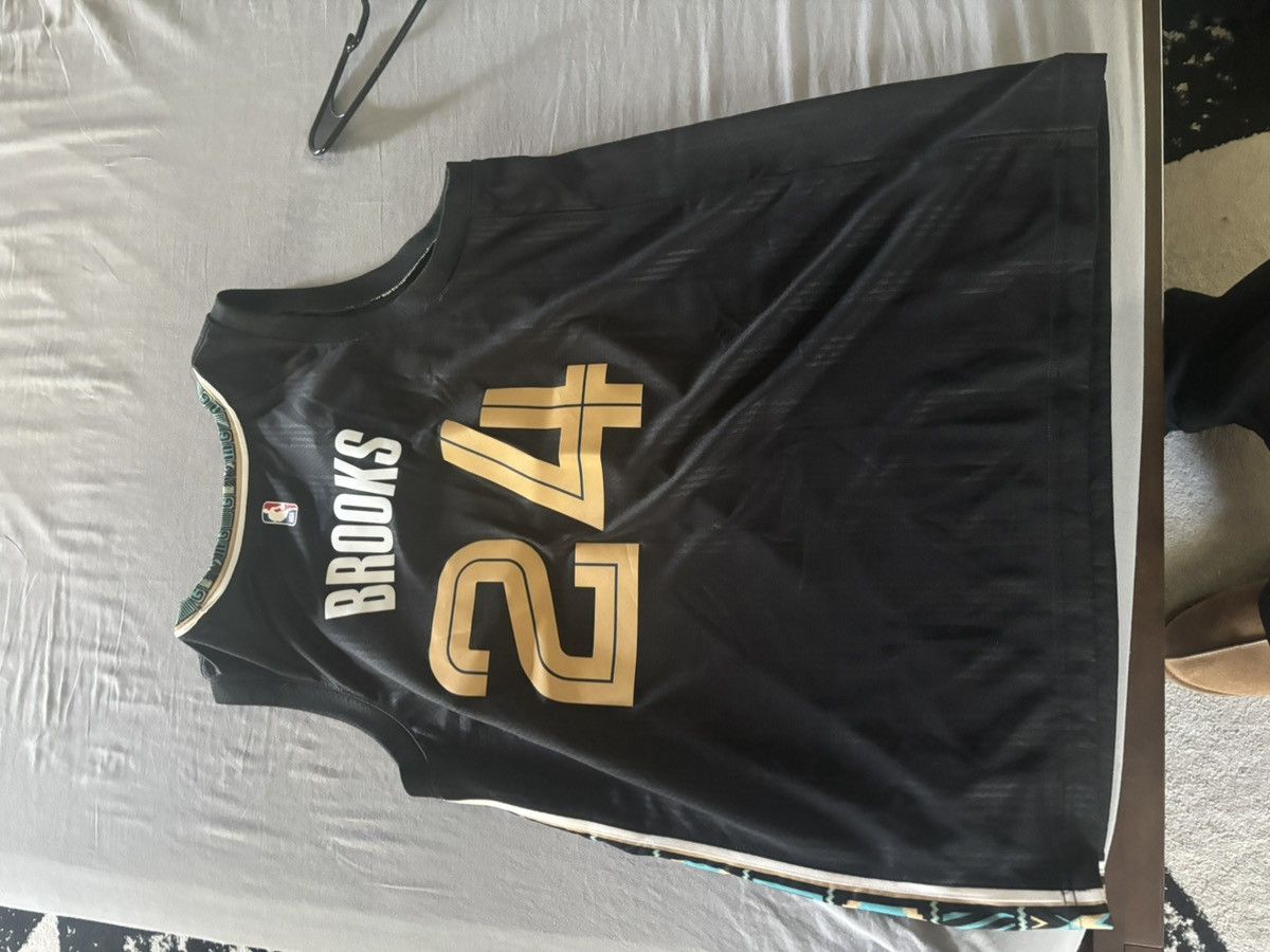 Nike Dillon Brooks Memphis Grizzlies Nike NBA city edition jersey Size US XL / EU 56 / 4 - 2 Thumbnail