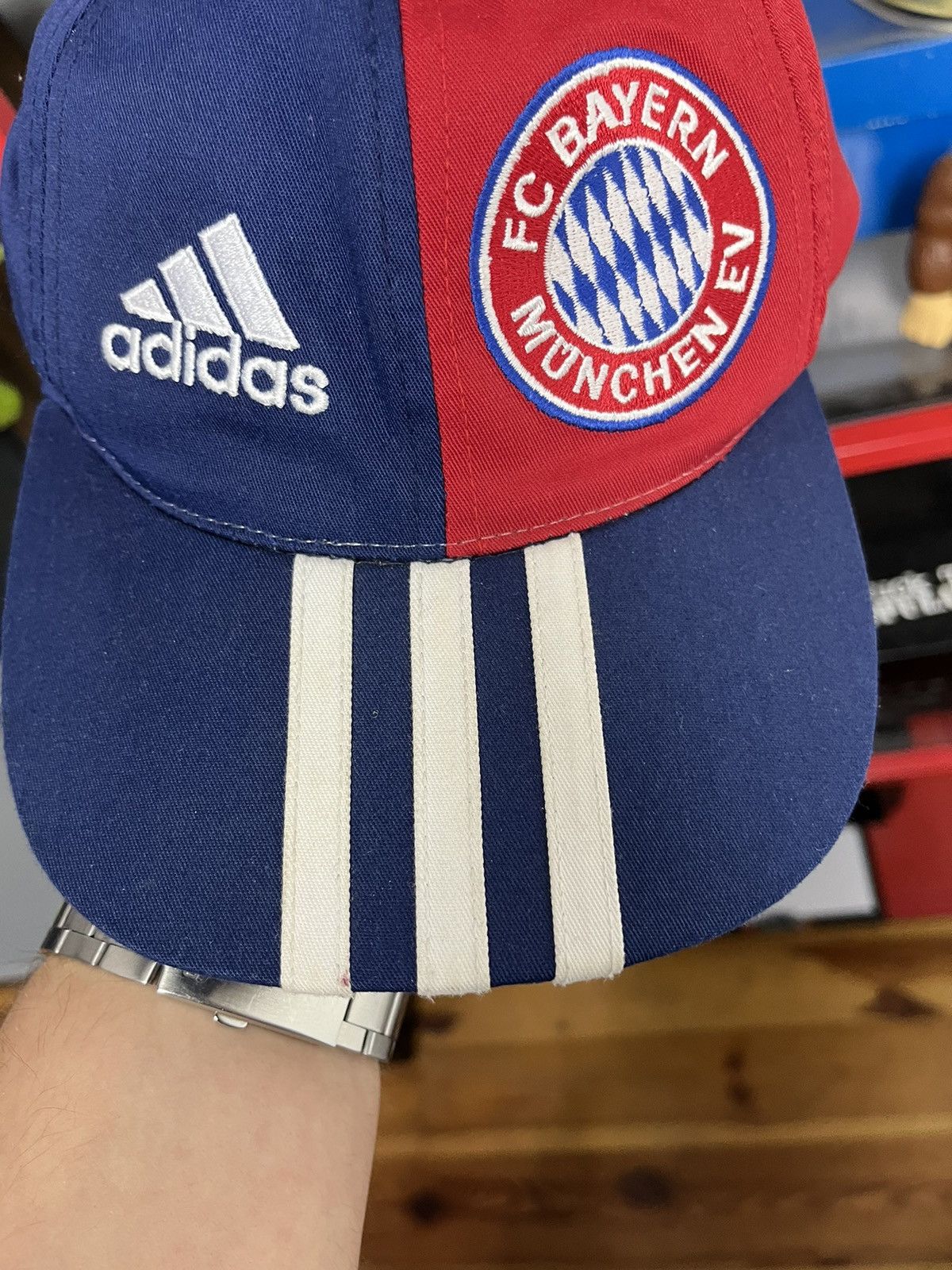 Adidas × Vintage Vintage y2k Adidas FC Bayern Munchen embroidered logo hat Size ONE SIZE - 4 Thumbnail