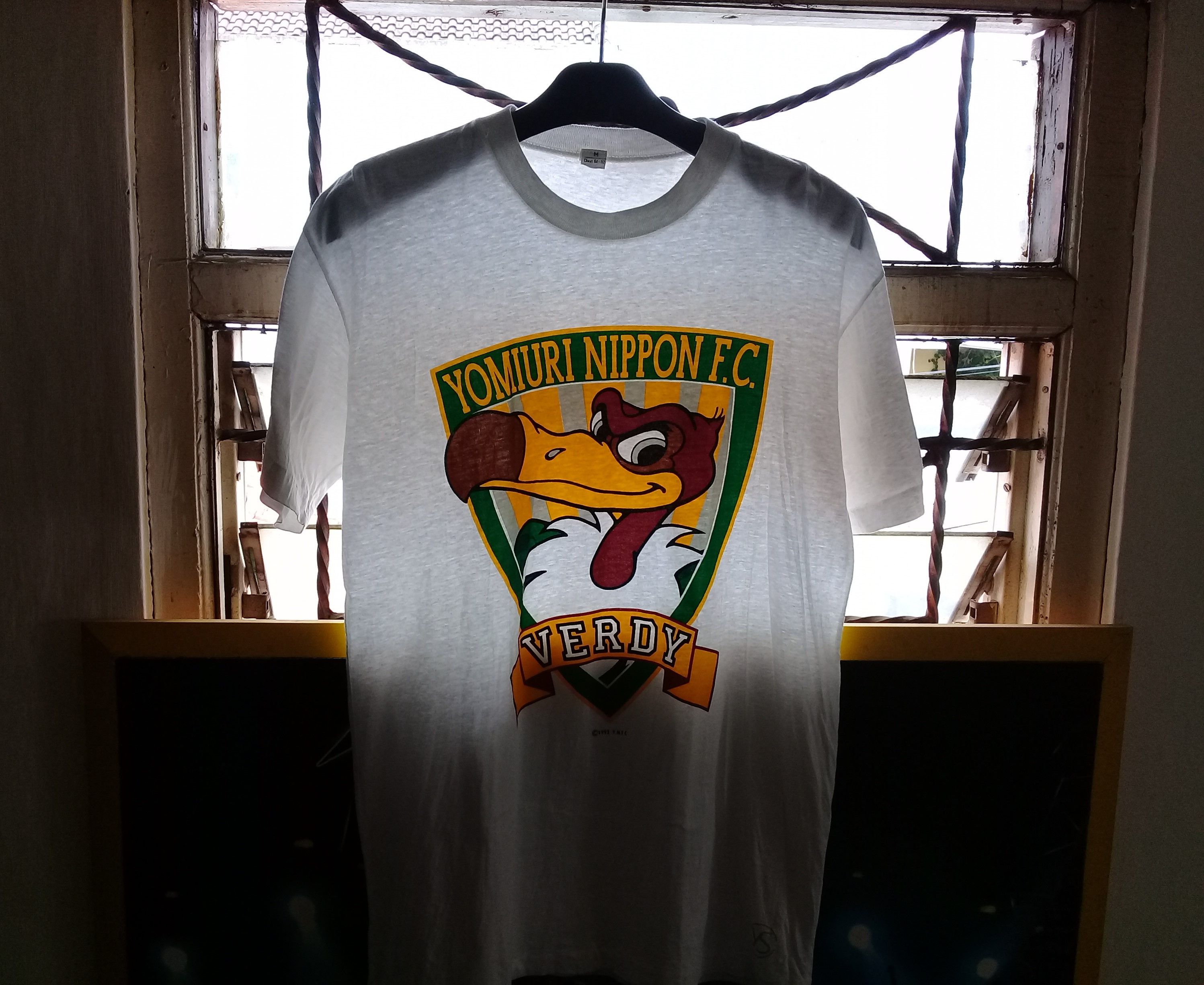 Japanese Brand 90s Yomiuri Nippon FC Verdy Tshirt Size US M / EU 48-50 / 2 - 12 Thumbnail