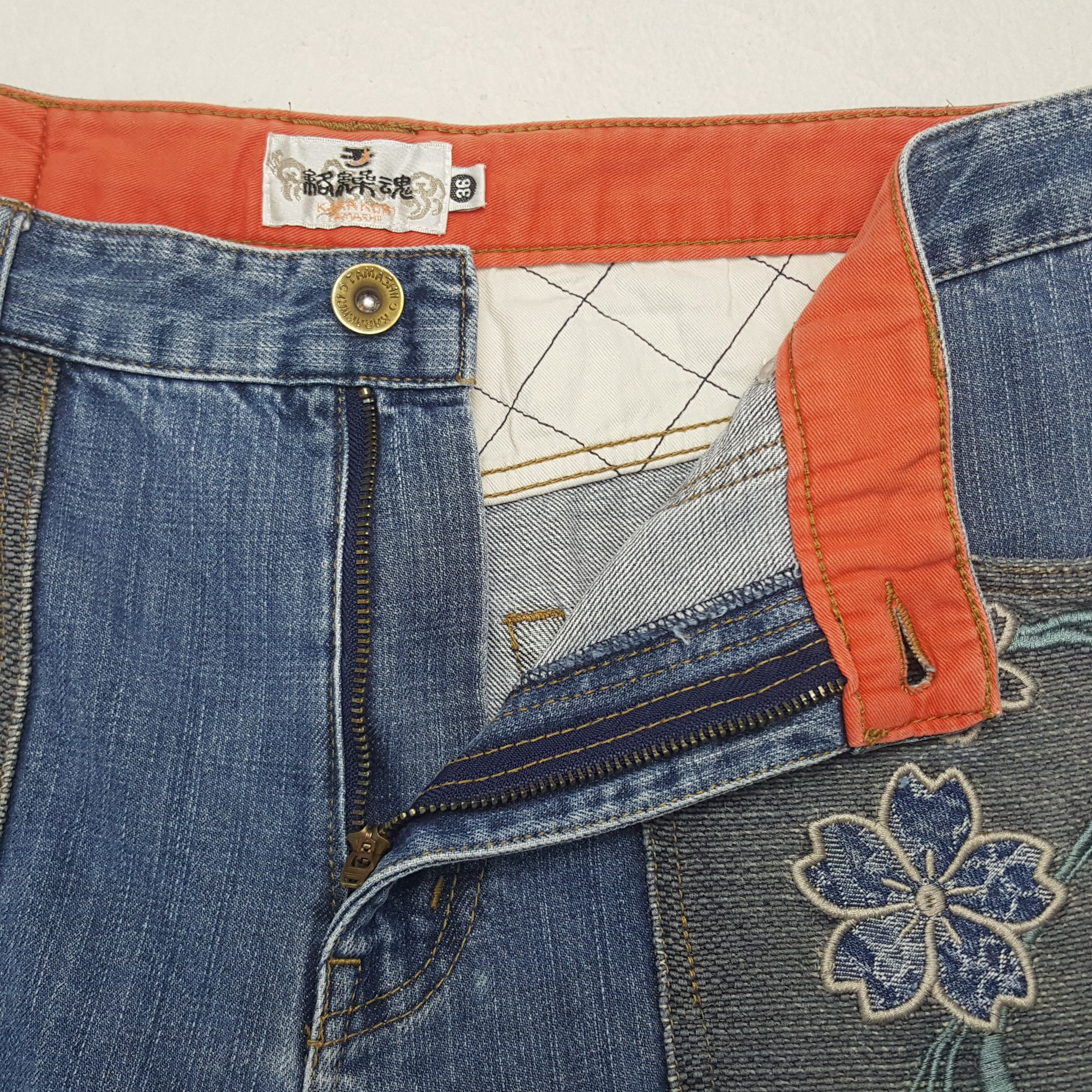Japanese Brand × Vintage Vintage Karakuri Tamashii Japan Embroidery Flower Denim Jean Size US 33 - 7 Thumbnail