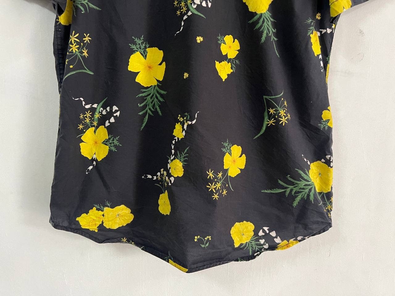 Vans Vans Flower Arts Collar Camp Button up Size US L / EU 52-54 / 3 - 10 Thumbnail