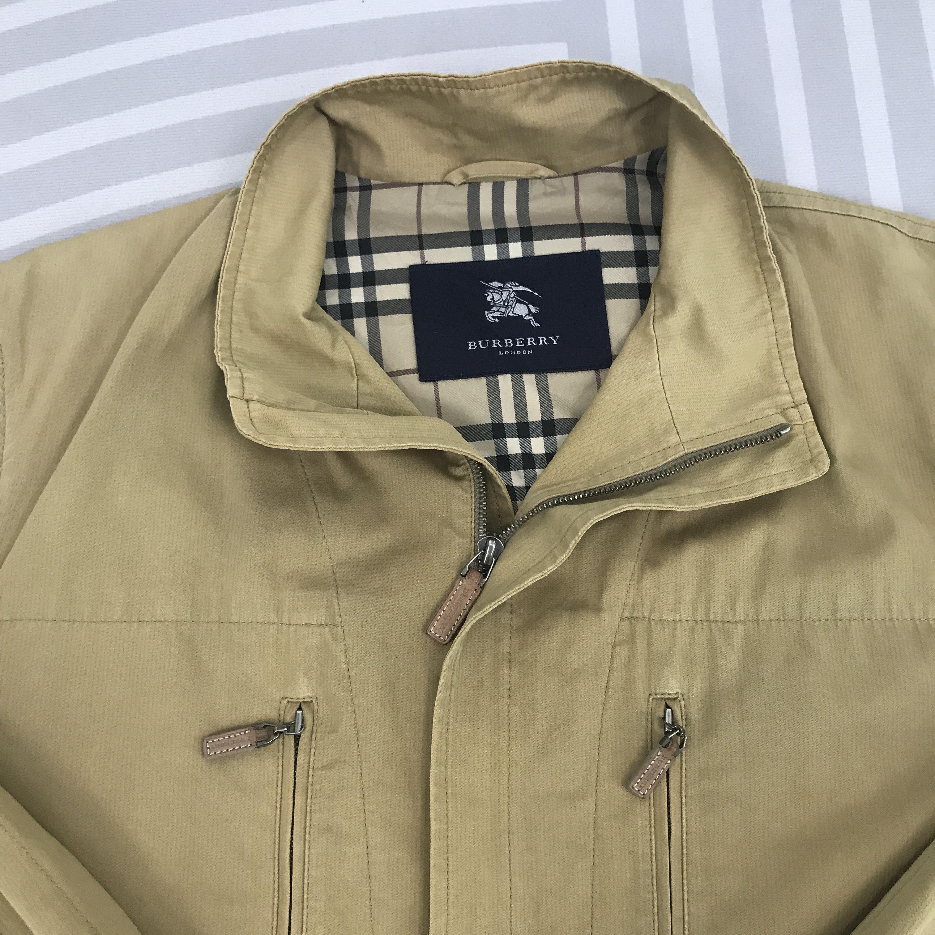 Burberry × Vintage Vintage Burberry London Parkas Style design zipper Jacket Size US L / EU 52-54 / 3 - 8 Thumbnail