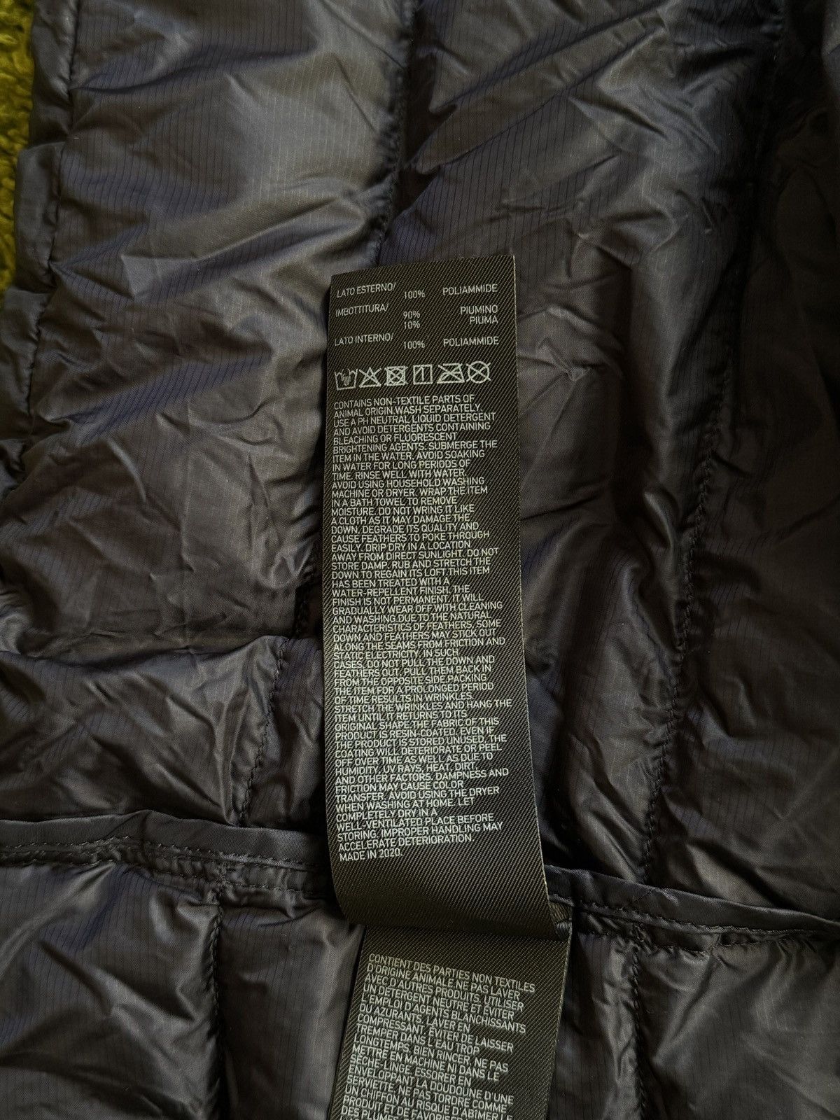 Japanese Brand × Uniqlo Uniqlo Japanese packable down puffer jacket Size S / US 4 / IT 40 - 8 Thumbnail