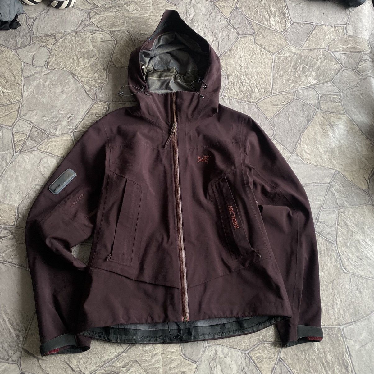 Vintage Arcteryx Gore-Tex jacket
