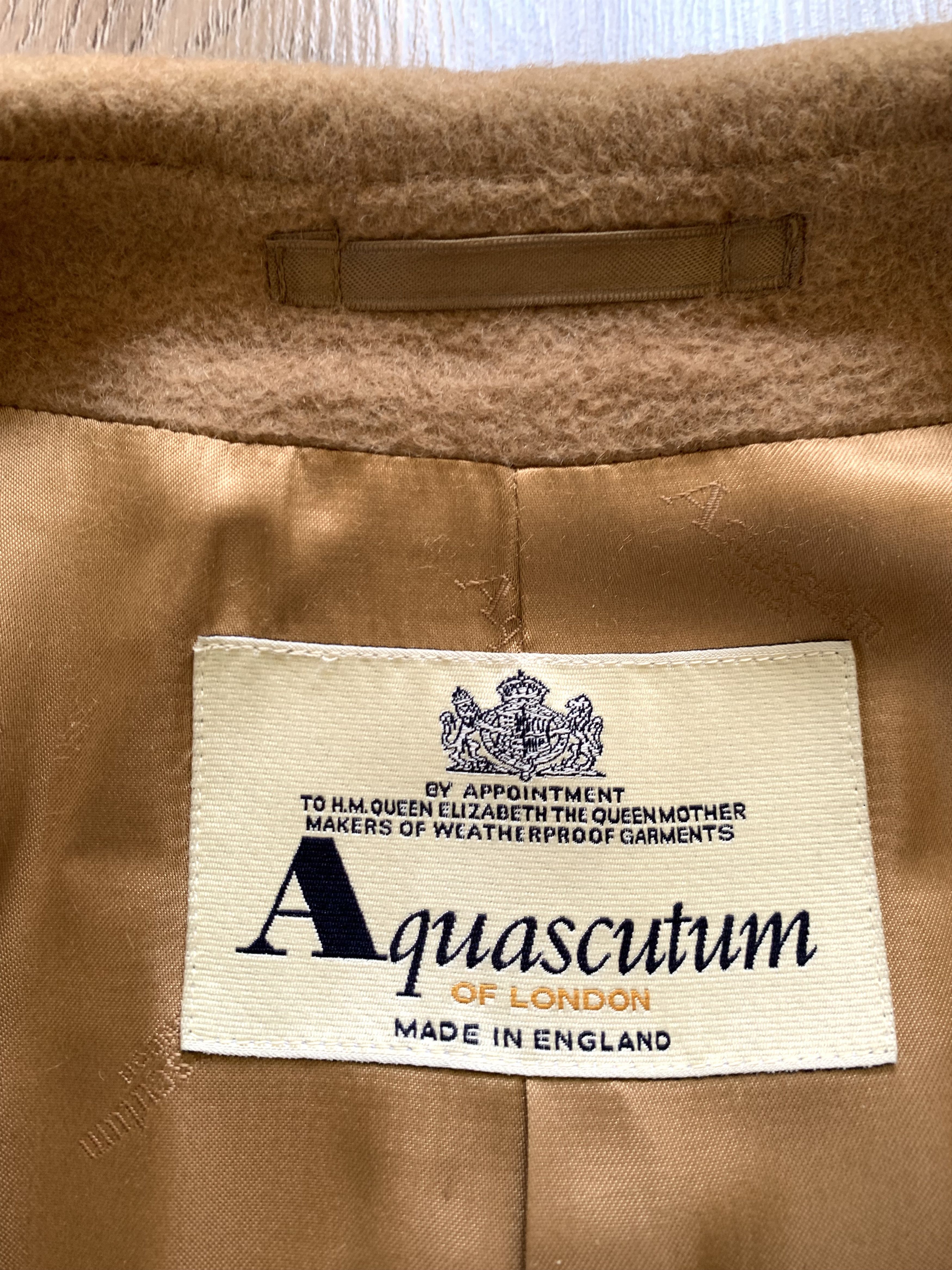 Aquascutum × Vintage Aquascutum Of London Pure Camelhair Vintage Womens Coat Size XXL / US 16-18 / IT 52-54 - 7 Thumbnail