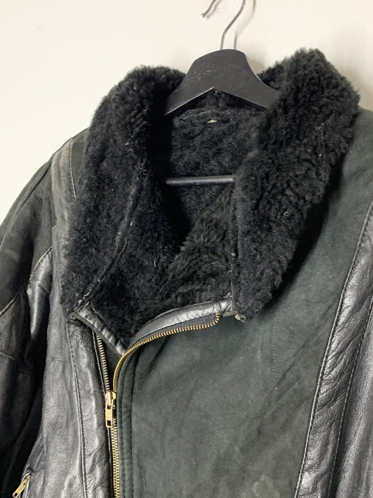 Genuine Leather Japanese Leather Eggshell Apocalypse Share Spirit Lgb Kmrii Size US L / EU 52-54 / 3 - 7 Thumbnail