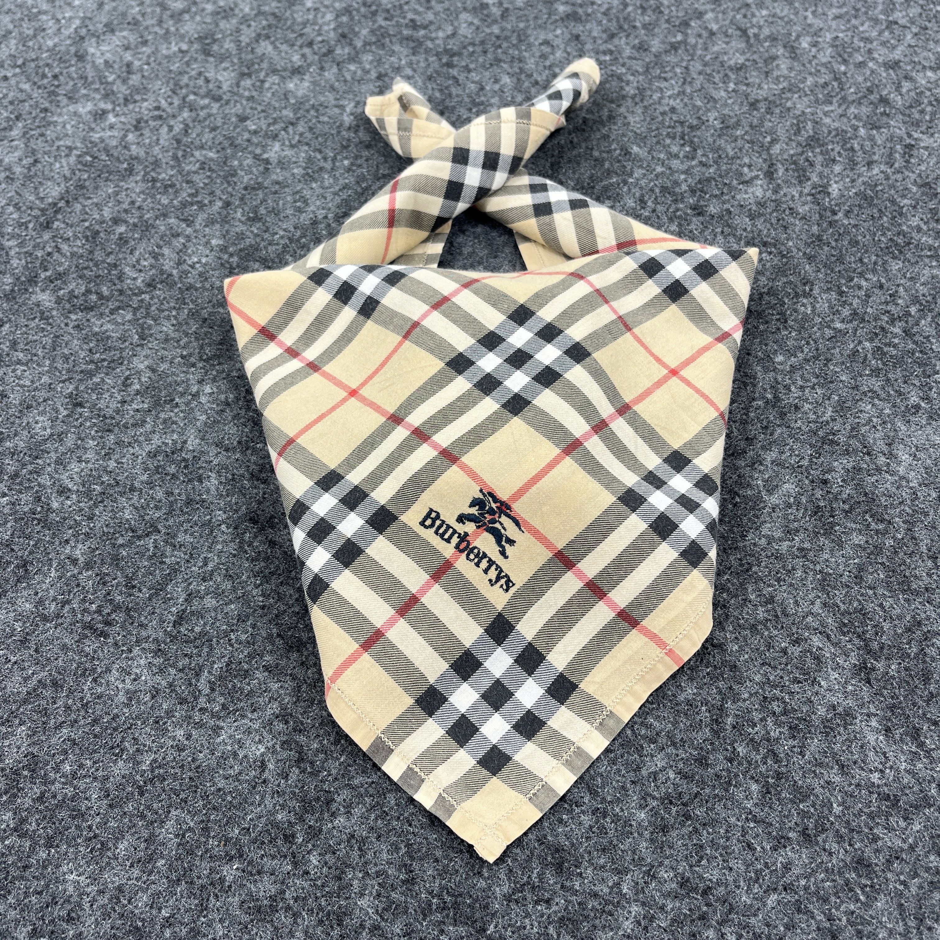 image of Vintage Burberrys Handkerchief / Bandana / Neckerchief B018 in Brown, Men's