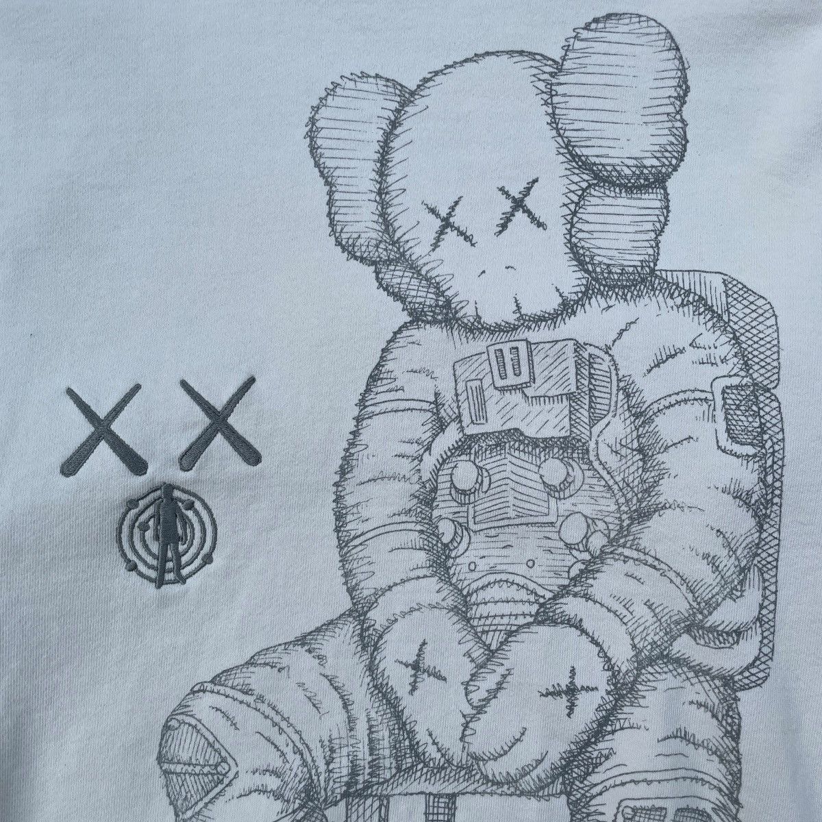 Kaws × Kid Cudi KAWS x Kid Cudi Man on the Moon Astronaut Sweatshirt Size US M / EU 48-50 / 2 - 3 Thumbnail
