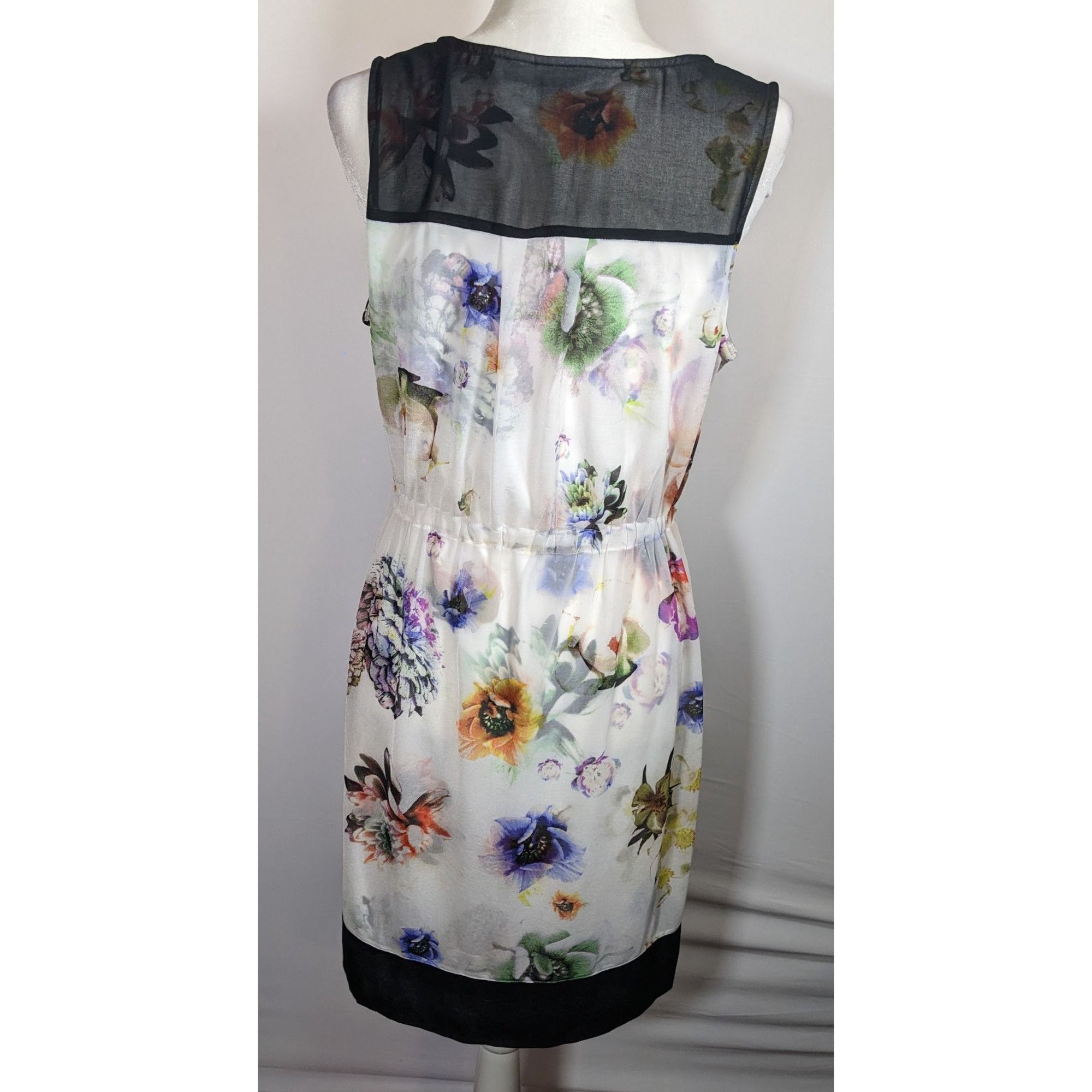 Vera Wang SImply Vera Vera Wang Floral Pleated Dress Size M / US 6-8 / IT 42-44 - 6 Thumbnail