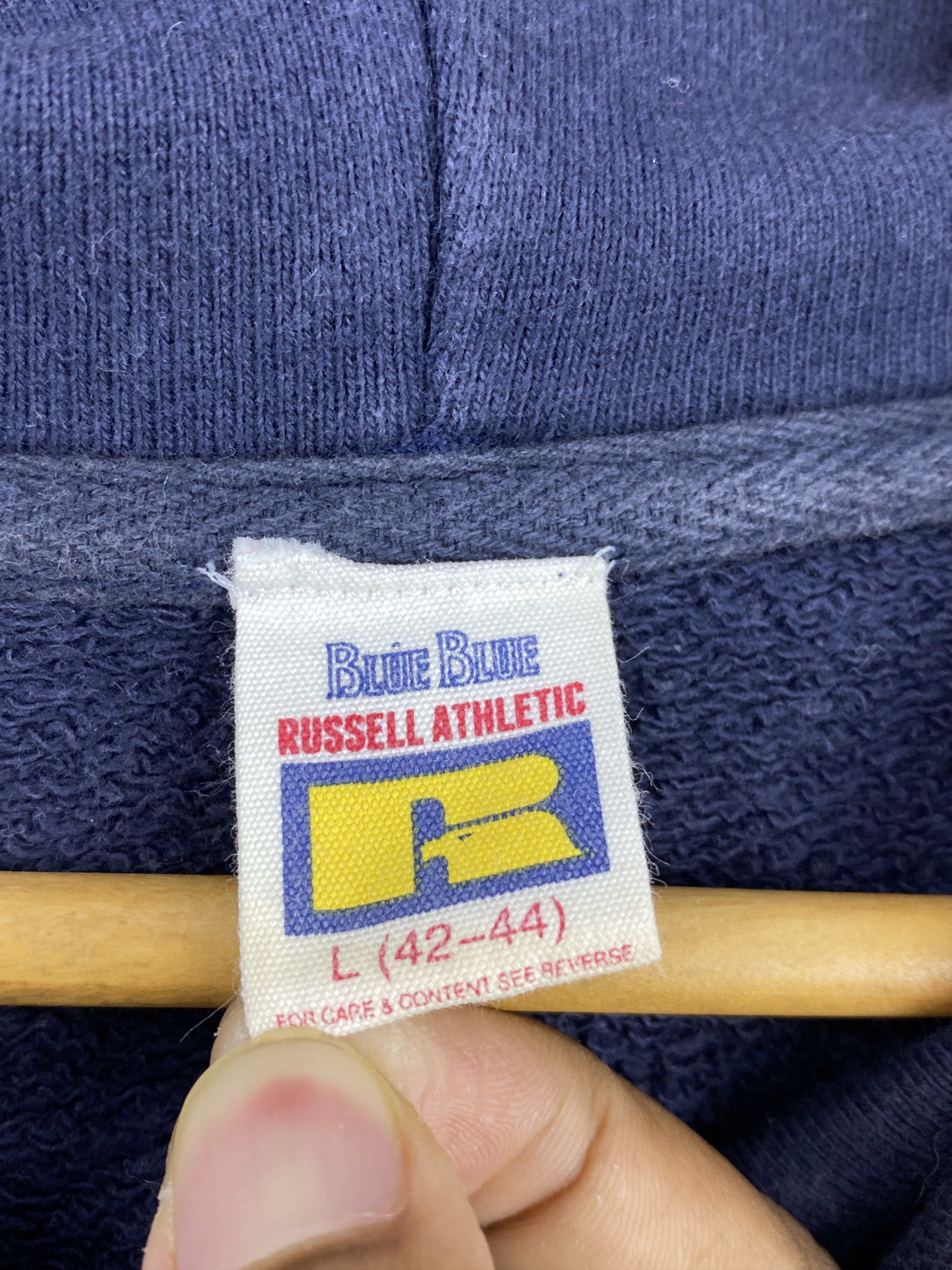 Vintage Vintage 90s Russell Athletic x Blue Blue Hoodie SH0426 Size US L / EU 52-54 / 3 - 10 Thumbnail