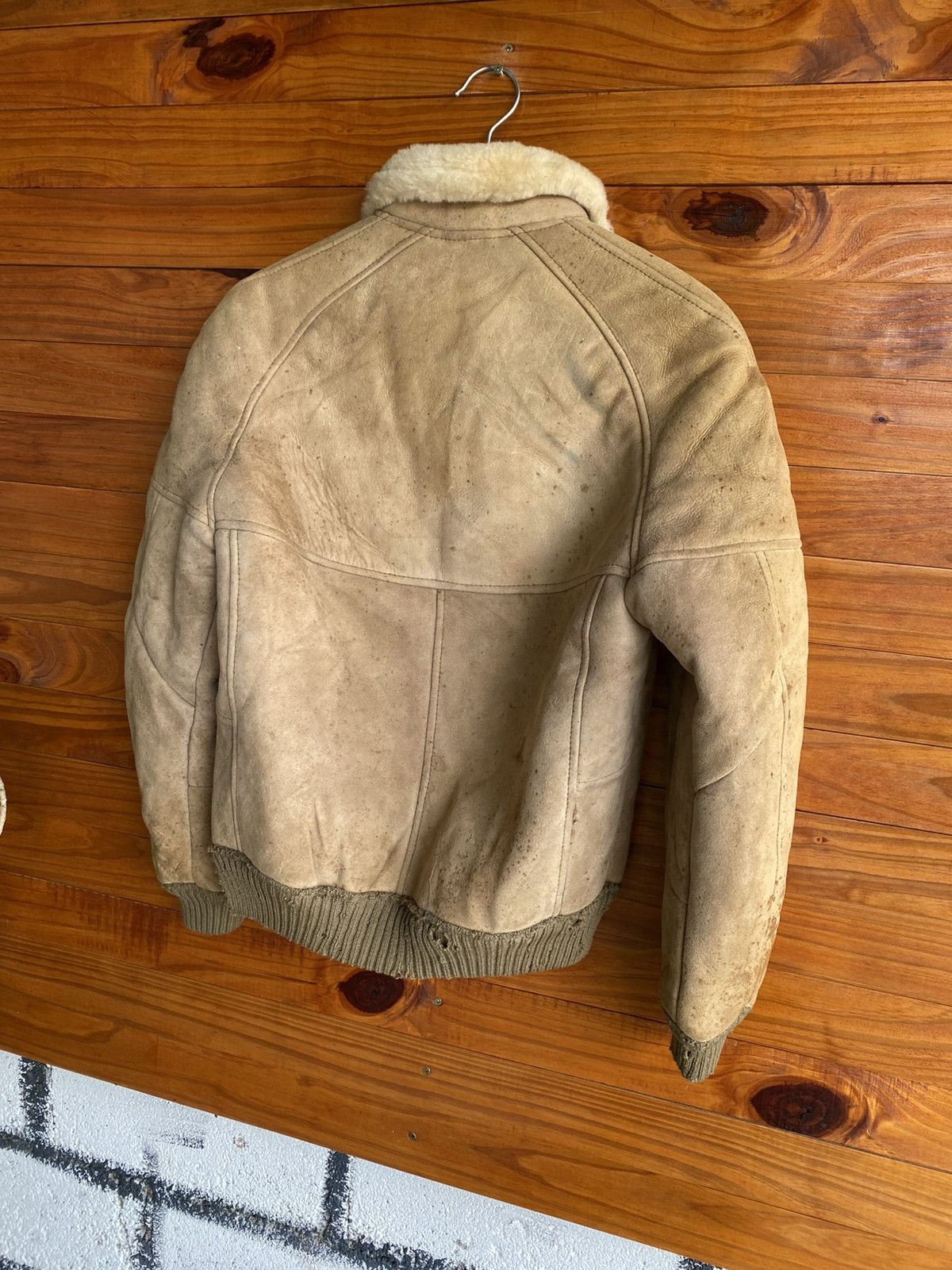 Vintage Vintage New Zealand Made Sheepskin Leather Shearling Flight Size US S / EU 44-46 / 1 - 17 Thumbnail
