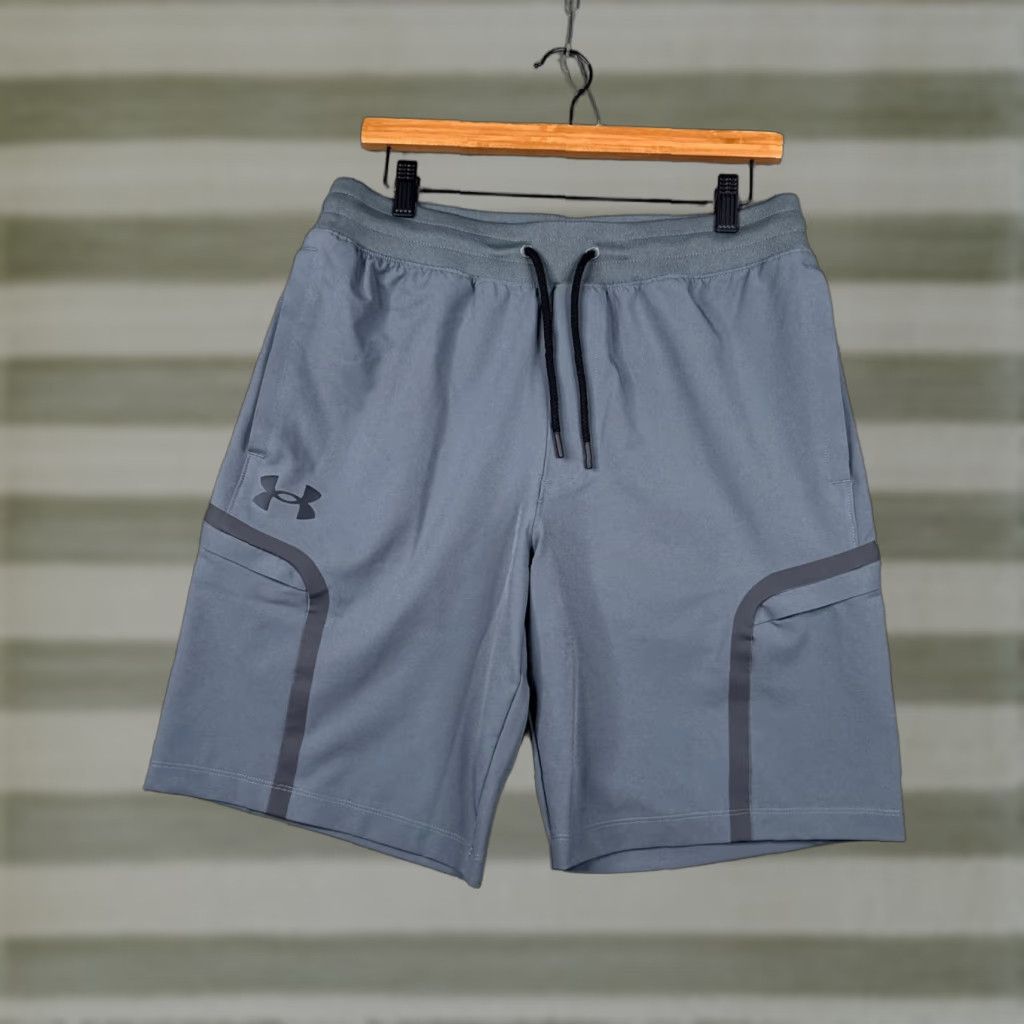 Under Armour Shorts Mens L Grey Elite Sportstyle Cargo Performance Shorts