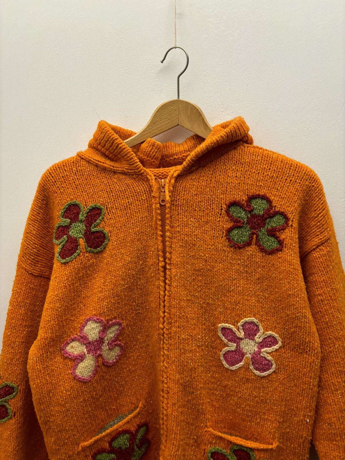 Japanese Brand × Vintage Vintage Hippie Witch Hand Wool Knitted Flowers Zip Hoodie Size US M / EU 48-50 / 2 - 3 Thumbnail