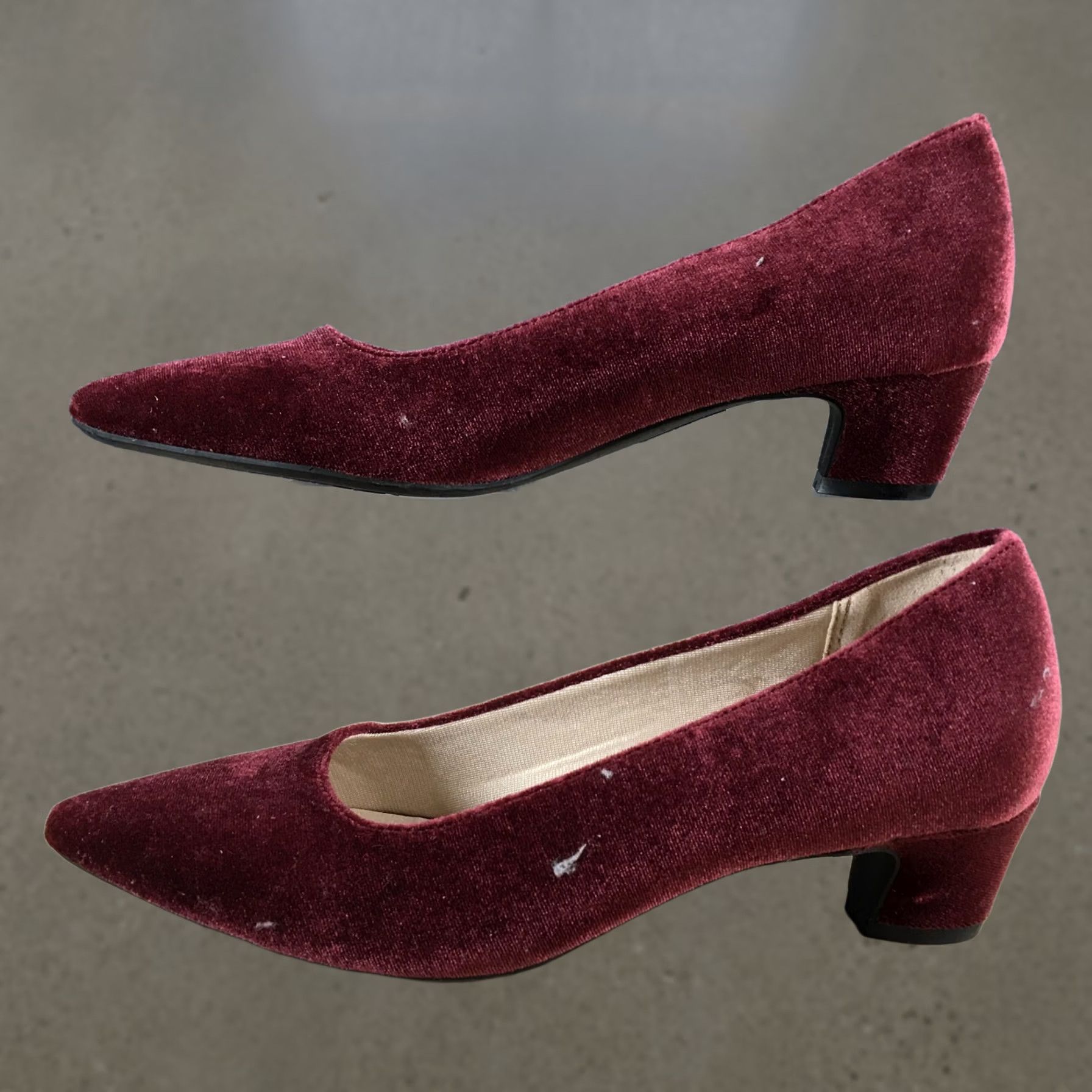 Vintage Life Stride Heels Pumps Minx Red Slip On Womens 8 M Classic Pointed Comfort Block Heel Size US 8 / IT 38 - 1 Thumbnail