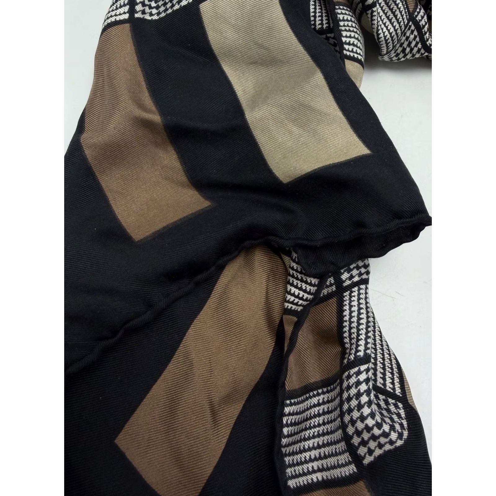 Vintage VINTAGE ECHO Silk Scarf Rectangle Scarf Women Black Brown Check Art Deco Multifunctional 44" x 14" Size ONE SIZE - 5 Thumbnail