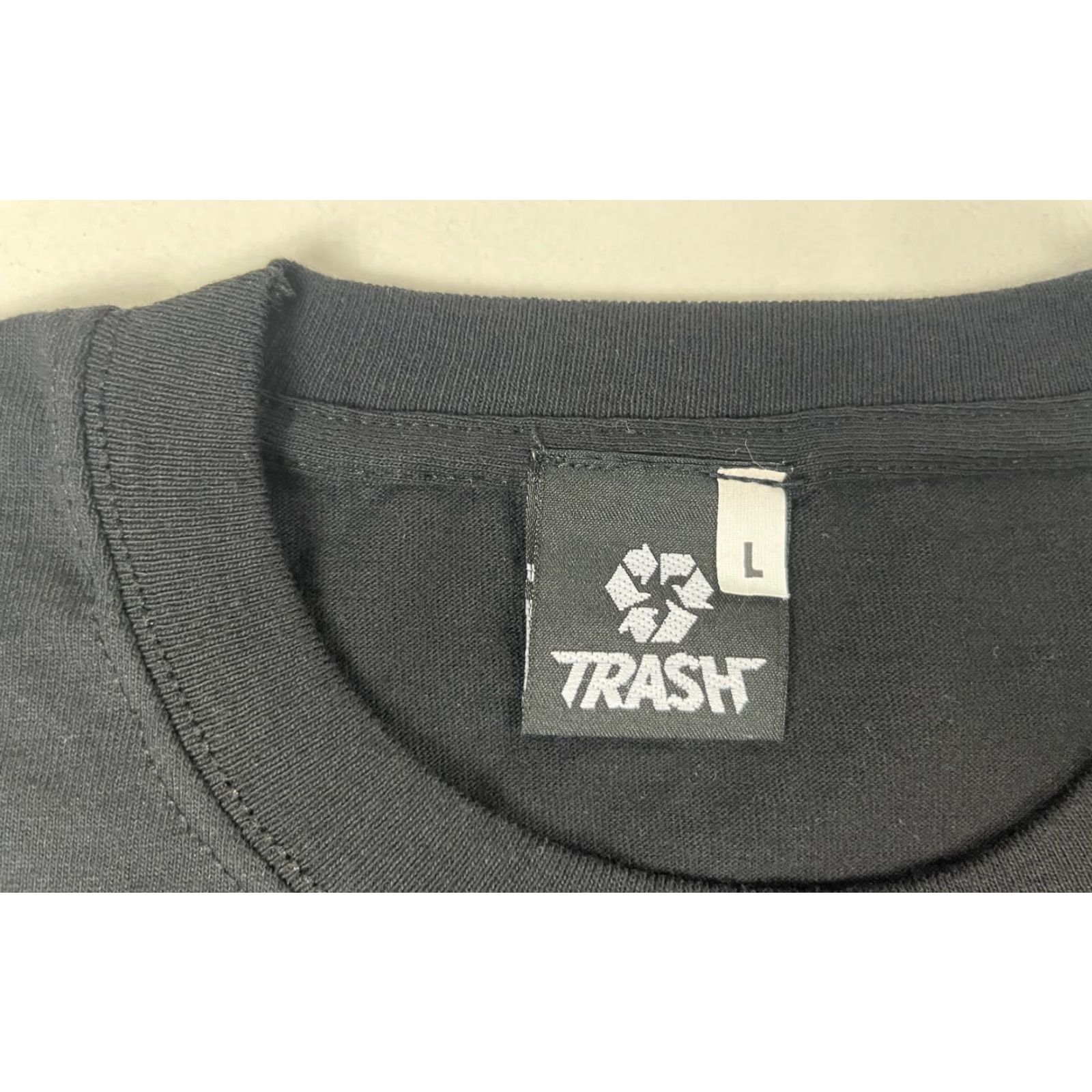Vintage VINTAGE Trash Skate T-Shirt Men’s Skateboard Art Crew Neck Short Sleeve Black Size L Size US L / EU 52-54 / 3 - 4 Thumbnail