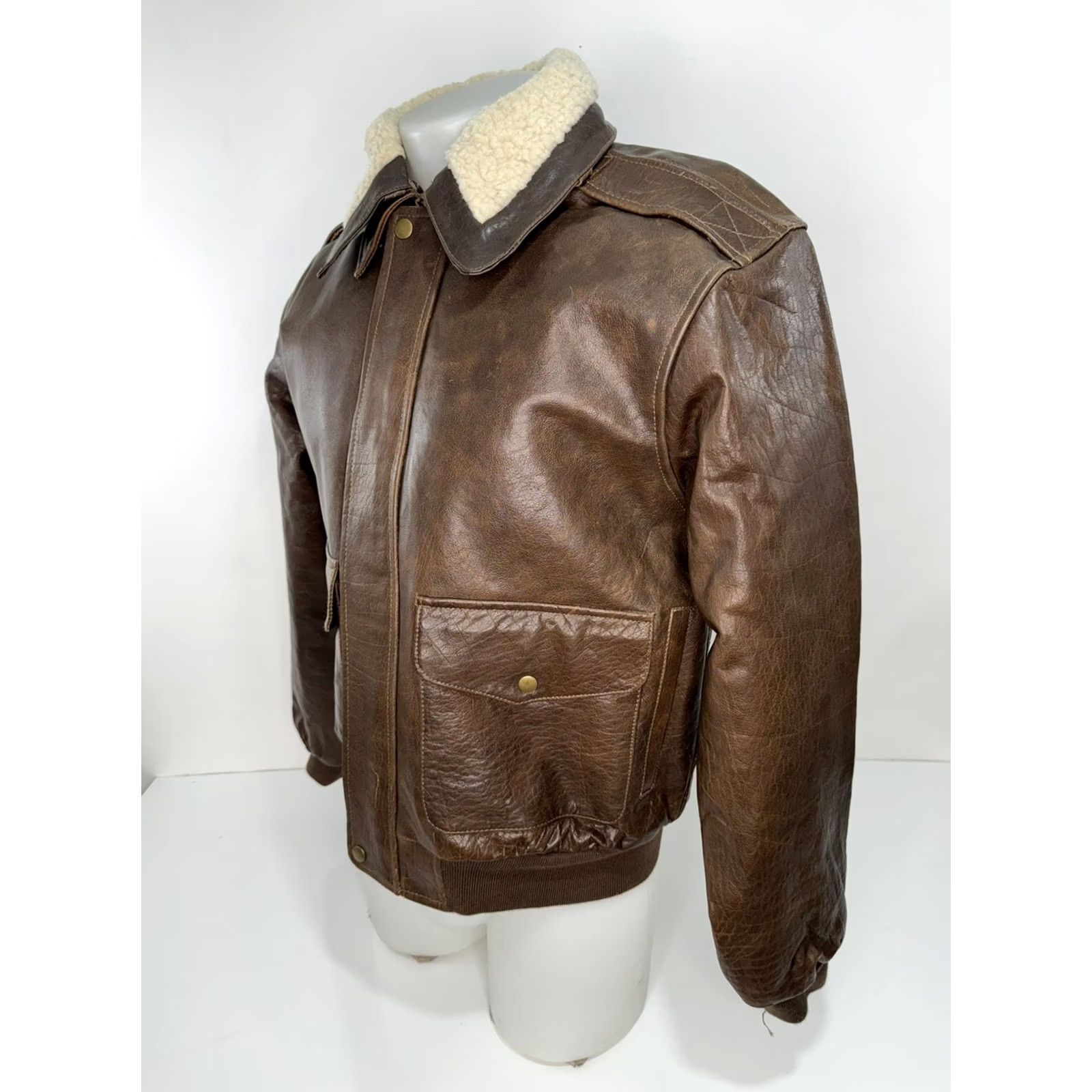Vintage AMERICAN HIDE & LEATHER Bomber Jacket - S - Brown - Leather - Removable Fleece Collar - Full Zip - Men's Shirt/Jacket? Size US S / EU 44-46 / 1 - 3 Thumbnail