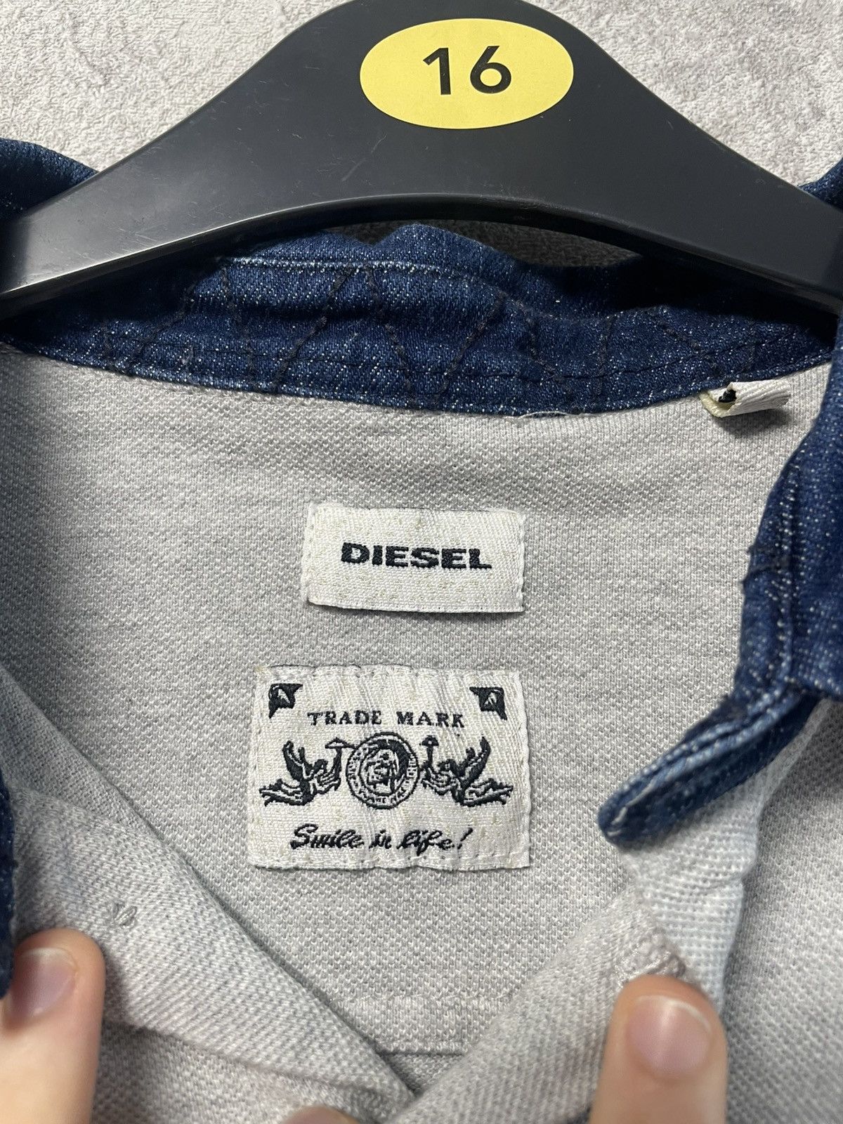 Diesel Vintage Diesel Metallic Logo Polo Shirt Y2K Size US L / EU 52-54 / 3 - 8 Thumbnail