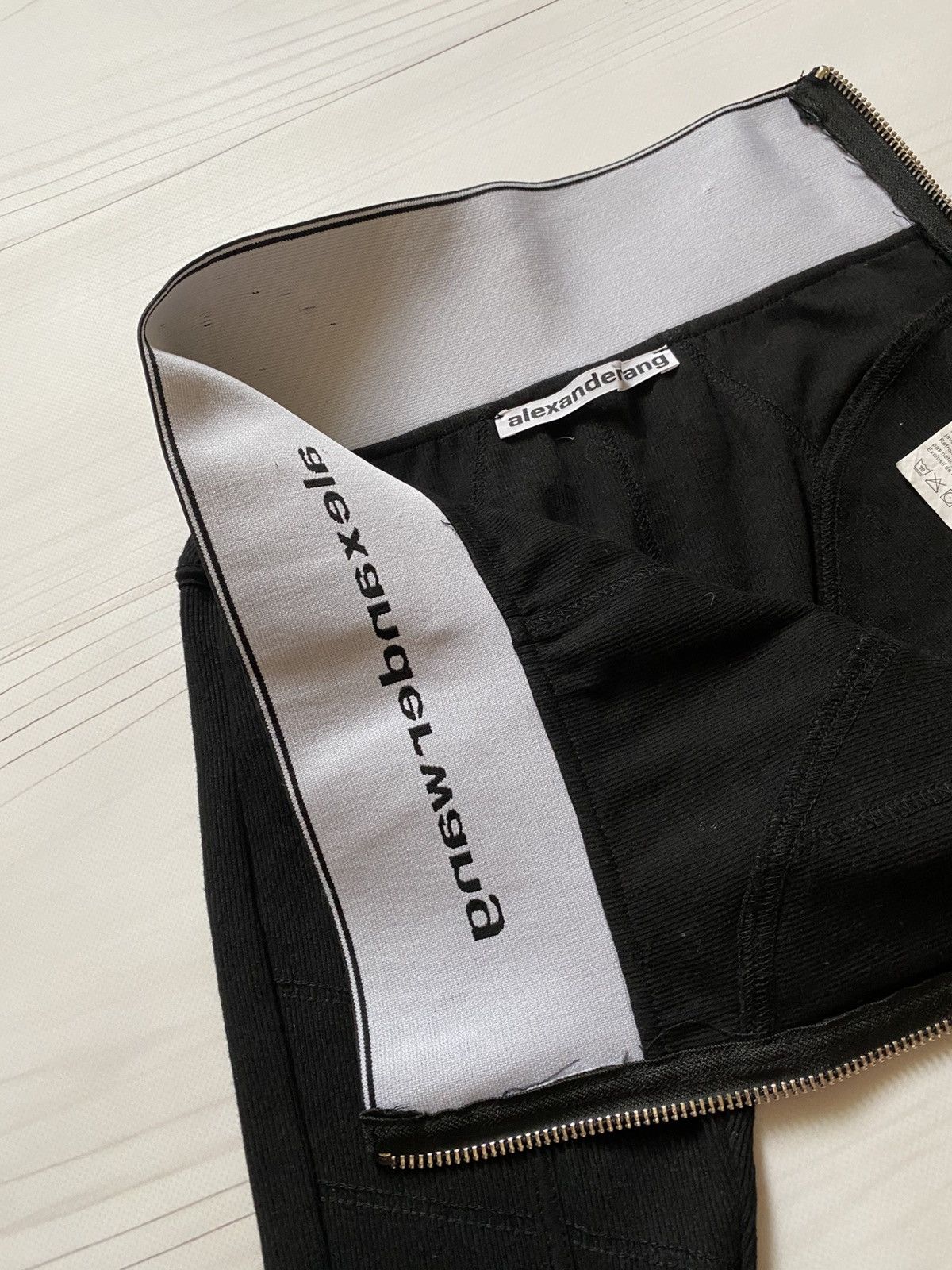 Alexander Wang Alexander Wang Side Zip Logo Waistband Leggings Size 30" / US 8 / IT 44 - 11 Thumbnail