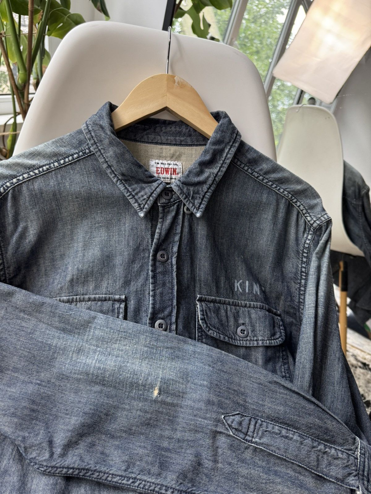 Edwin × Japanese Brand Edwin King jeans shirt size L 🇯🇵 Size US L / EU 52-54 / 3 - 7 Thumbnail