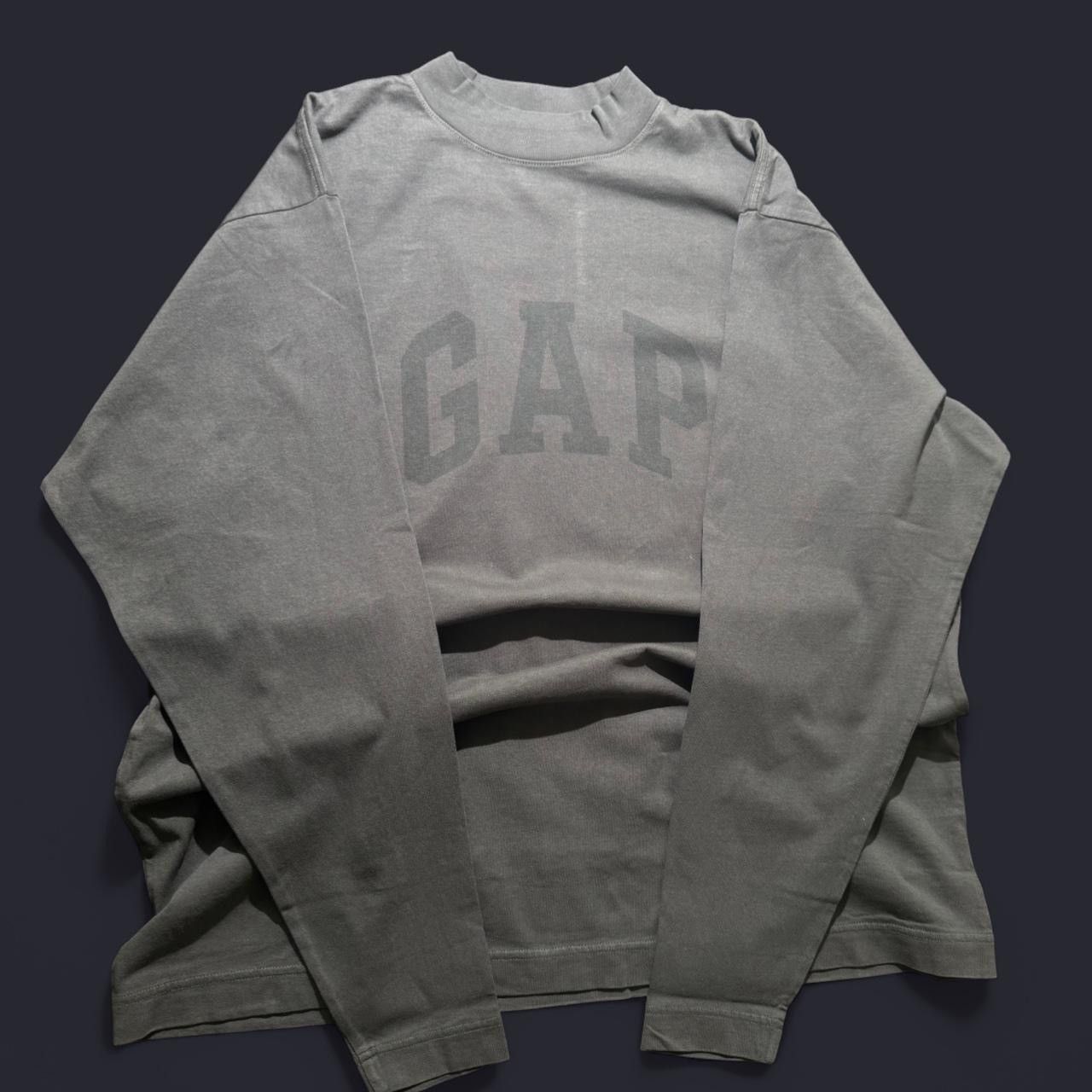 Balenciaga × Gap × Yeezy Yeezy Gap Balenciaga Dove Longsleeve Size US S / EU 44-46 / 1 - 3 Thumbnail