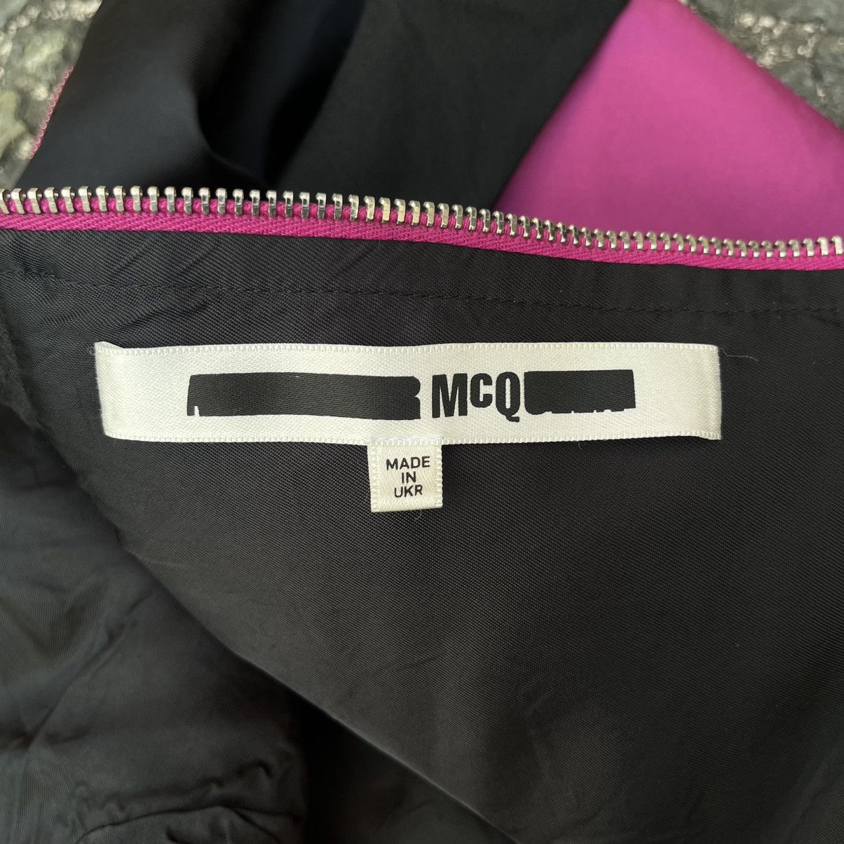 MCQ Alexander McQueen McQ Contrast Collar Cropped Zip Top Size XS / US 0-2 / IT 36-38 - 12 Thumbnail