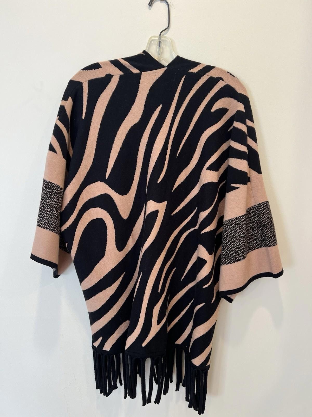 The Unbranded Brand Zebra Print Fringe Kimono Cardigan Open Front Italy Designed Size M / US 6-8 / IT 42-44 - 2 Thumbnail