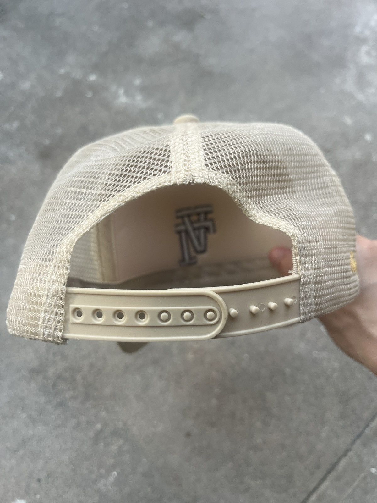 Uniform Studios Uniform studios foam trucker hat Size ONE SIZE - 4 Thumbnail