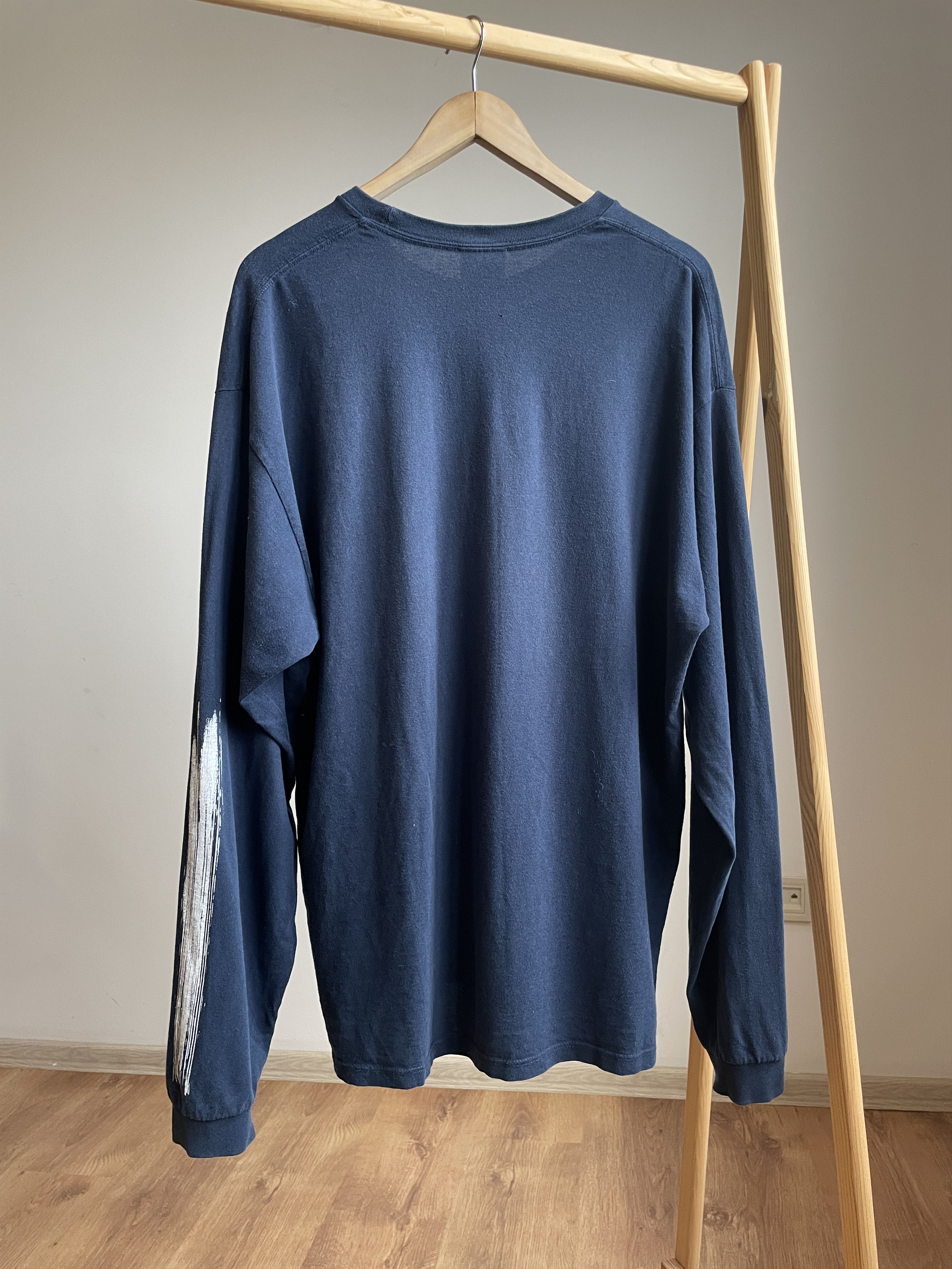Nike Nike Vintage Y2K Long Sleeve T-Shirt Size XL Size US XL / EU 56 / 4 - 2 Thumbnail