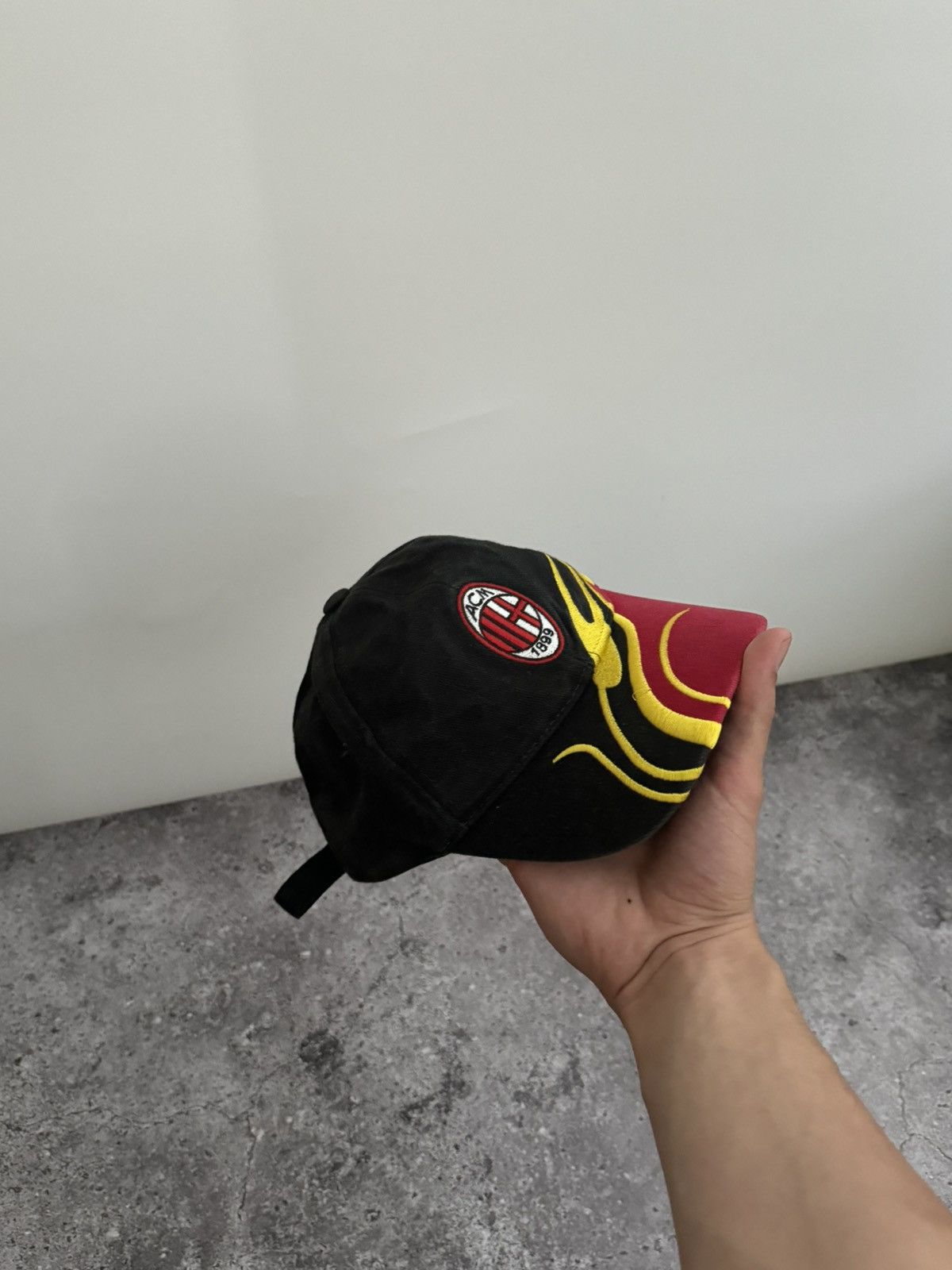 Vintage Vintage football Milan FC cap hats Size ONE SIZE - 7 Thumbnail