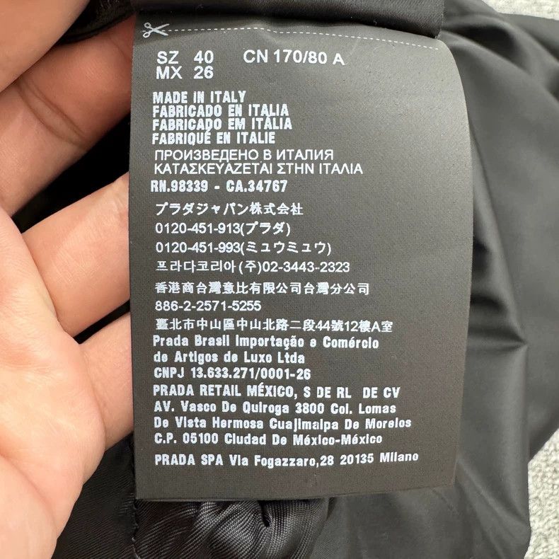 Prada Prada Velcro design nylon jacket 2502-Nextarrow Size US XXS / EU 40 - 6 Thumbnail