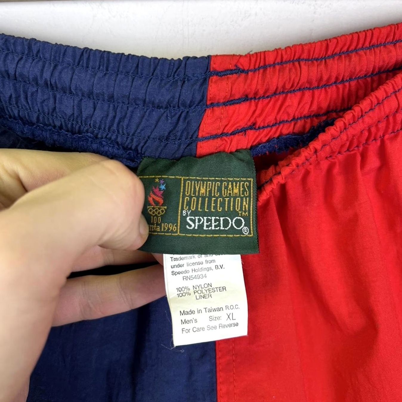 Speedo VINTAGE Speedo Bermuda Swim Shorts Men 36 in. Red Navy Atlanta 1996 Olympic Logo Mens Size US 36 / EU 52 - 6 Thumbnail