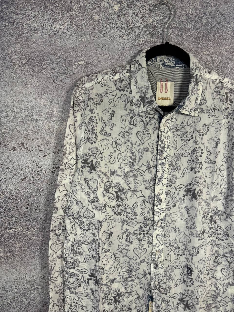 Diesel × Diesel Black Gold × Vintage Vintage Diesel Rare Abstract Light Weight Men's Button Shirt Size US L / EU 52-54 / 3 - 3 Thumbnail
