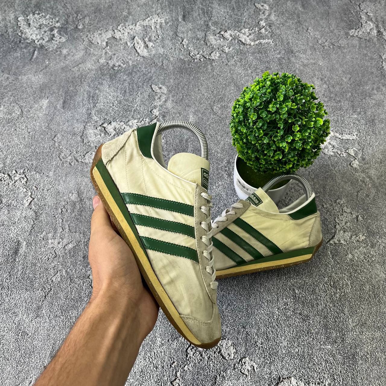 adidas gazelle silver green womens adidas Country II Shoes Cloud White 13