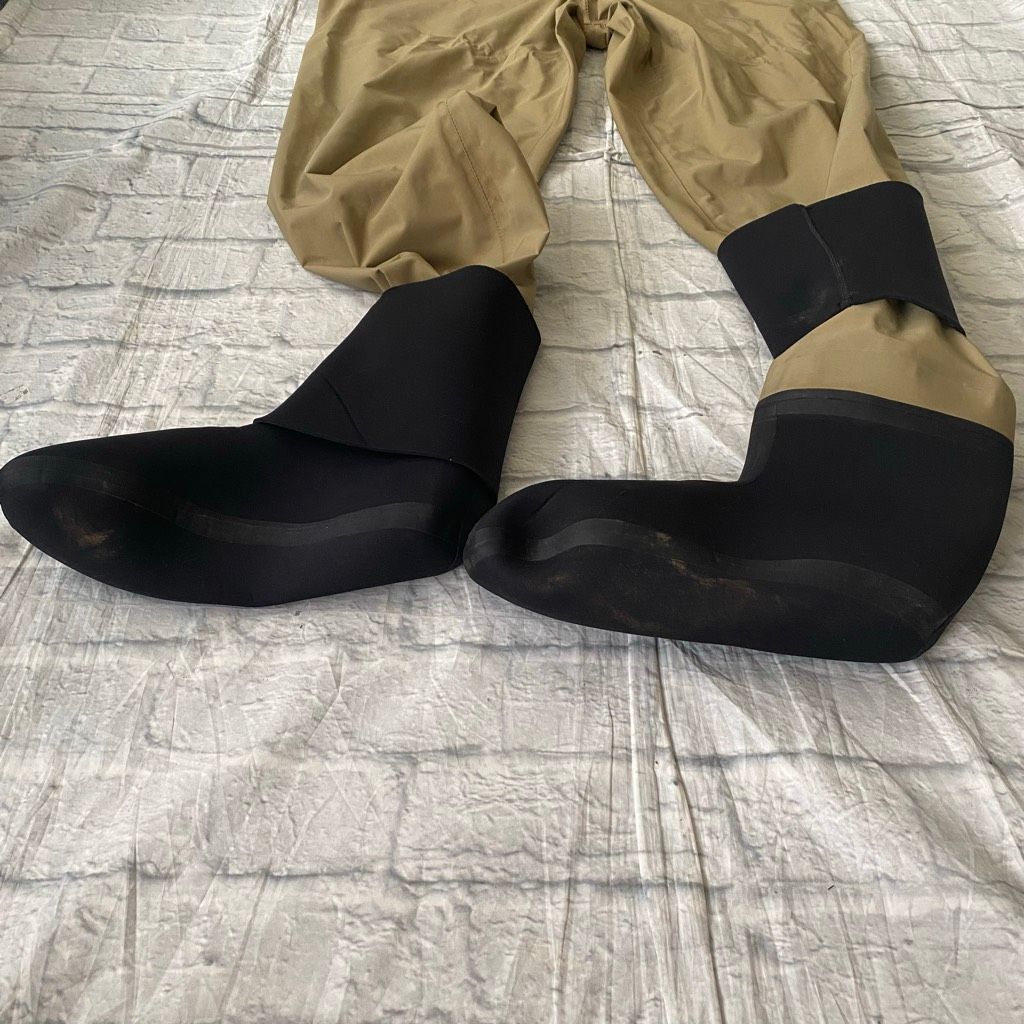 Other Hodgman streamlite men XL fishing/chest waders w/stocking fo Size US XL / EU 56 / 4 - 9 Thumbnail