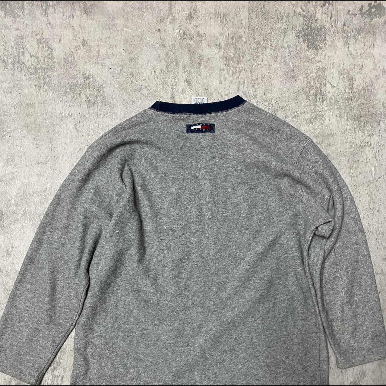 Tommy Hilfiger Grey Tommy Hilfiger sweatshirt with navy blue trim Size US L / EU 52-54 / 3 - 6 Thumbnail