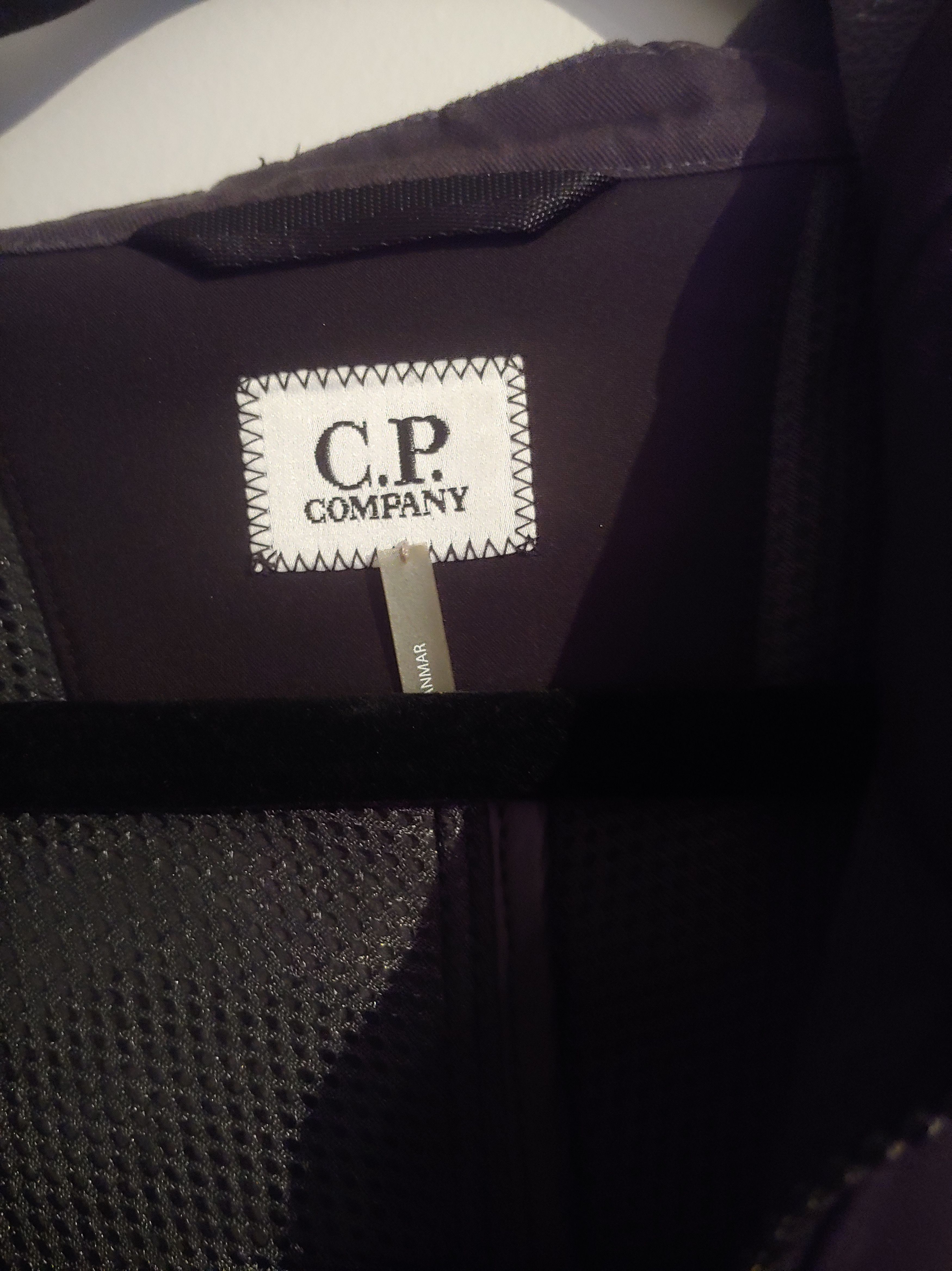 C.P. Company AW20 C.P. COMPANY URBAN PROTECTION SHELL JACKET Size US M / EU 48-50 / 2 - 8 Thumbnail