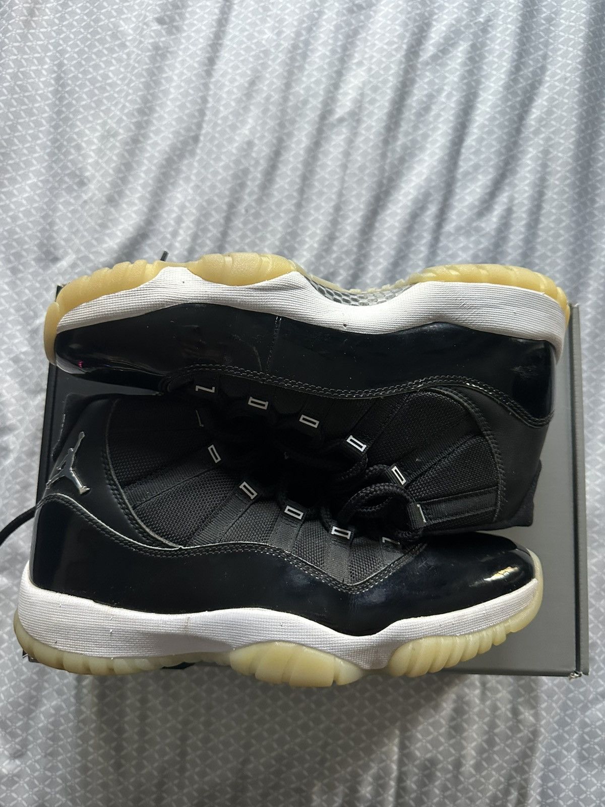 Jordan Brand Air Jordan 11 Retro ‘Jubilee’ Size US 8 / EU 41 - 2 Thumbnail