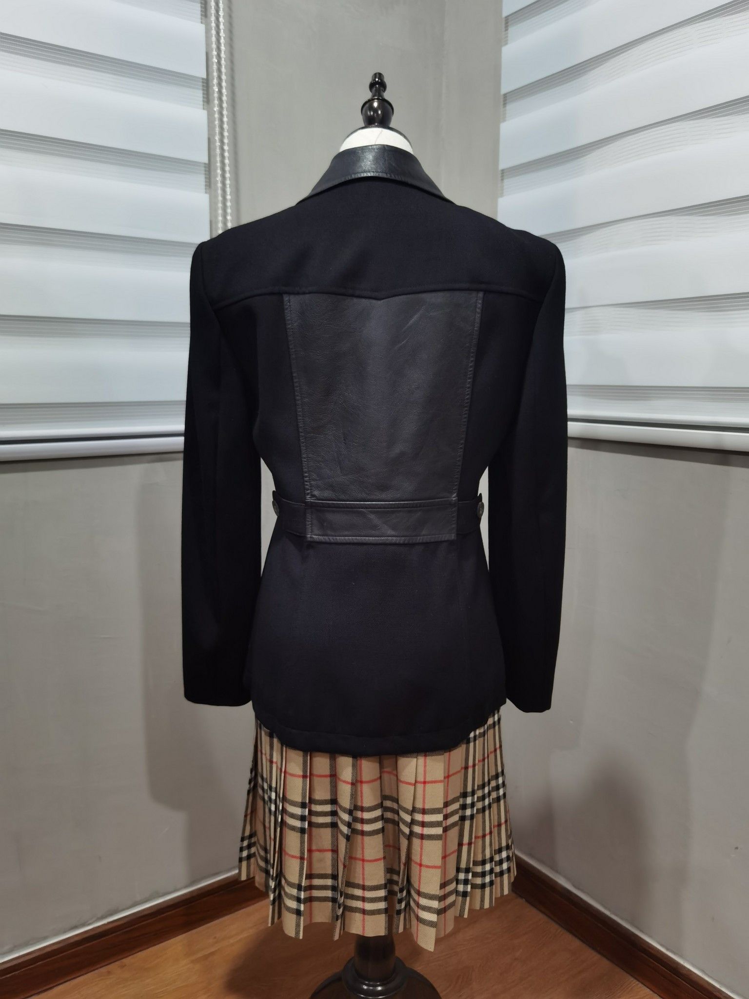 Sisley Sisley PARIS vintage leather wool designer BLAZER XS 8149 Size XS / US 0-2 / IT 36-38 - 3 Thumbnail