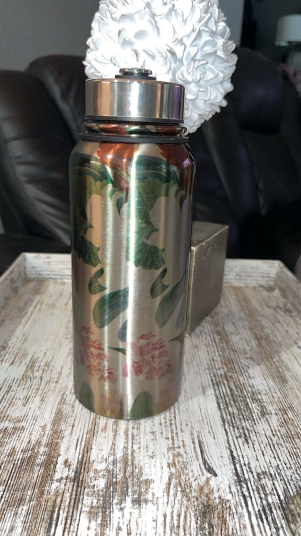 The Unbranded Brand Unbranded Floral Stainless Steel Water Bottle Silver Green Size ONE SIZE - 2 Thumbnail