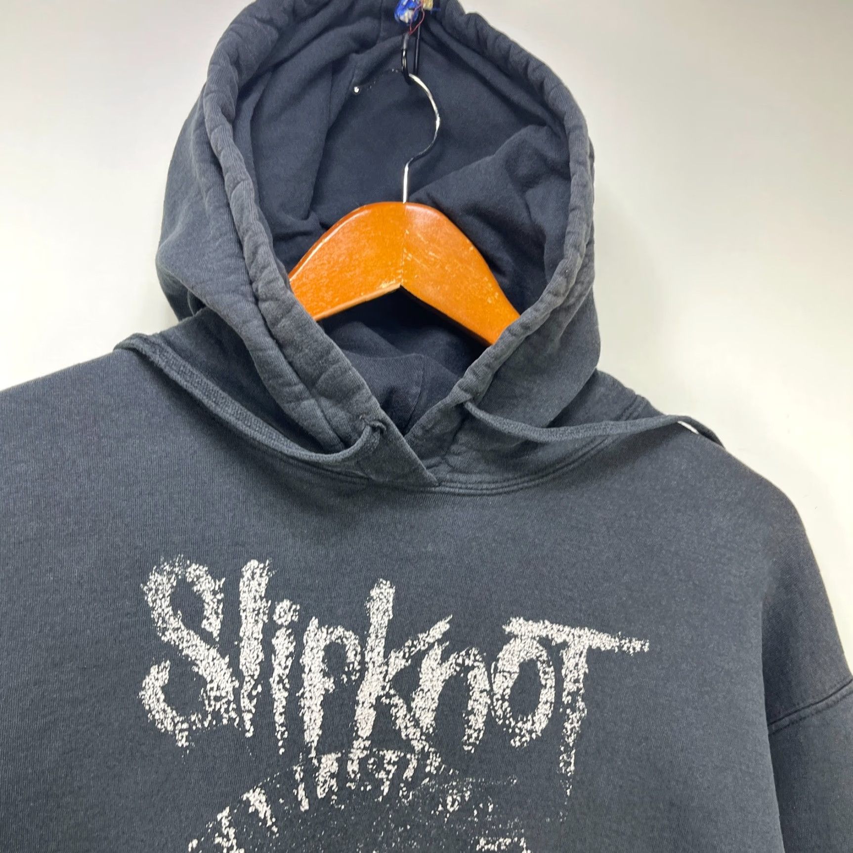 Vintage VINTAGE Slipknot Sun Faded Band Hoodie XL Size US XL / EU 56 / 4 - 5 Thumbnail