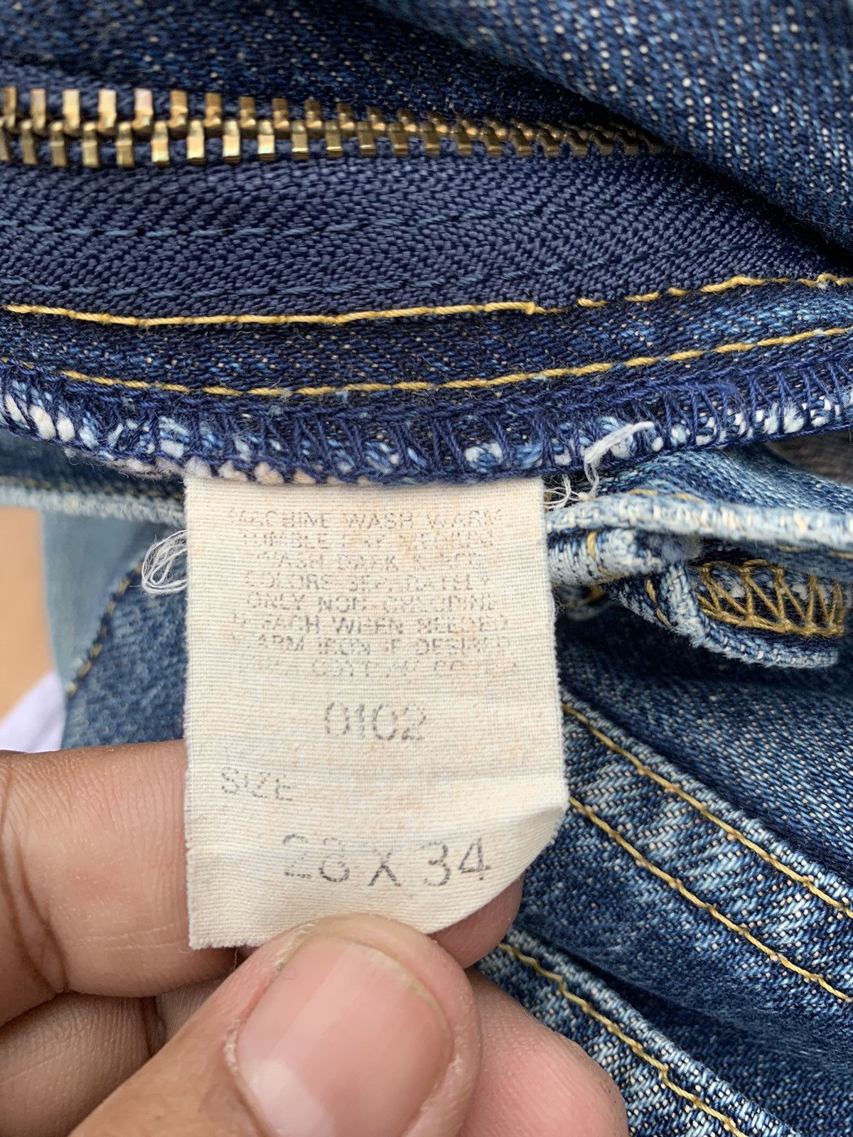 Lee FLARE DISTRESSED LEE RIDER. Size US 28 / EU 44 - 7 Thumbnail