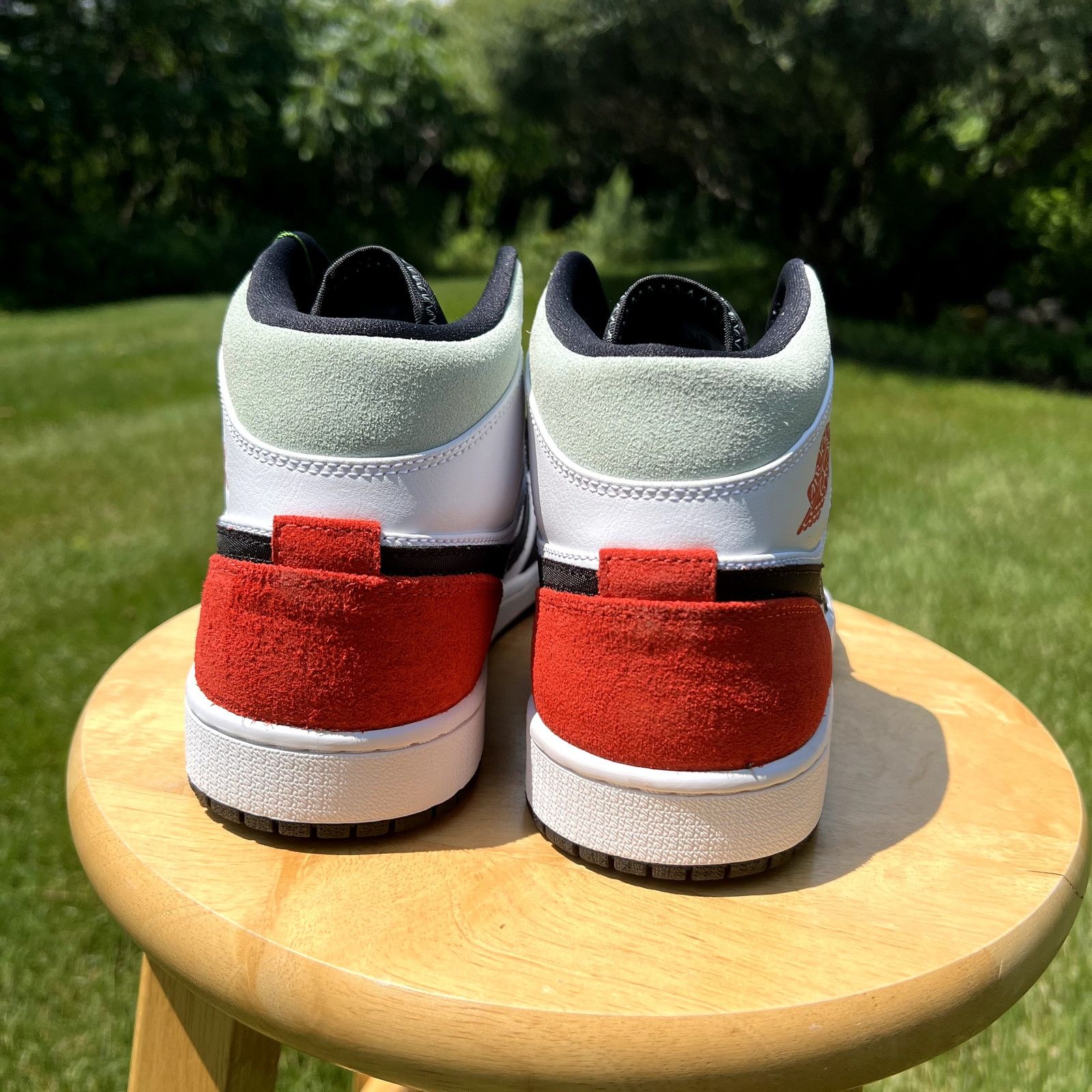Jordan Brand × Nike Nike Air Jordan 1 Mid SE Red Black Toe Men's Shoes - Size 11 Size US 11 / EU 44 - 6 Thumbnail